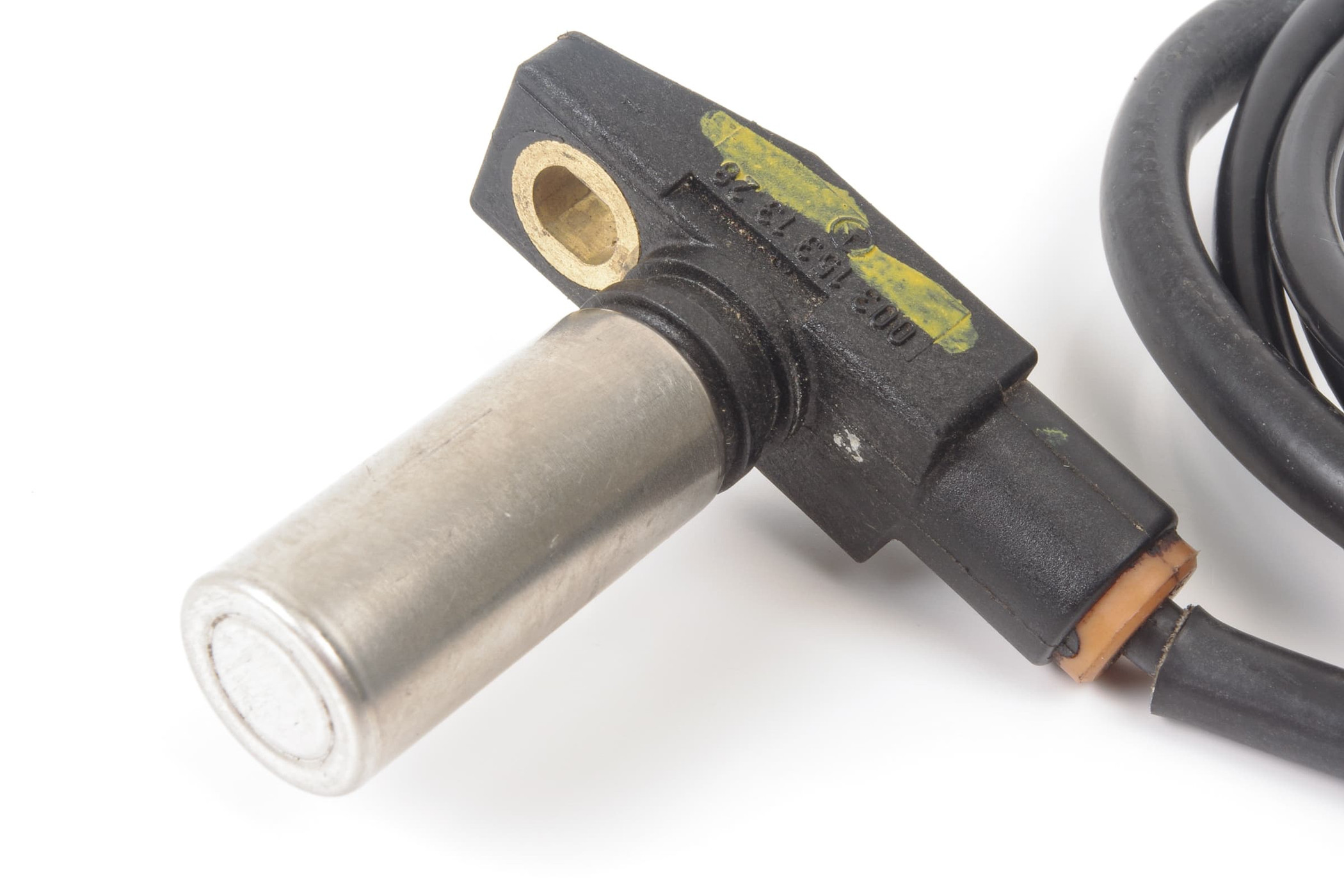 Mercedes 0031531328 Crankshaft Position Sensor - Right | R129 SL W140 S