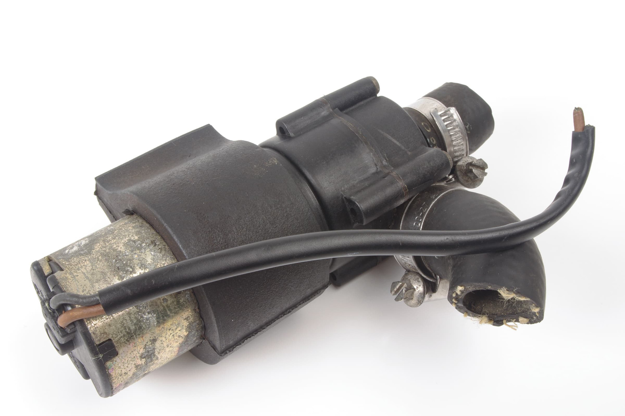 Mercedes 0018351064 Water Pump (c) | W124 E R129 SL