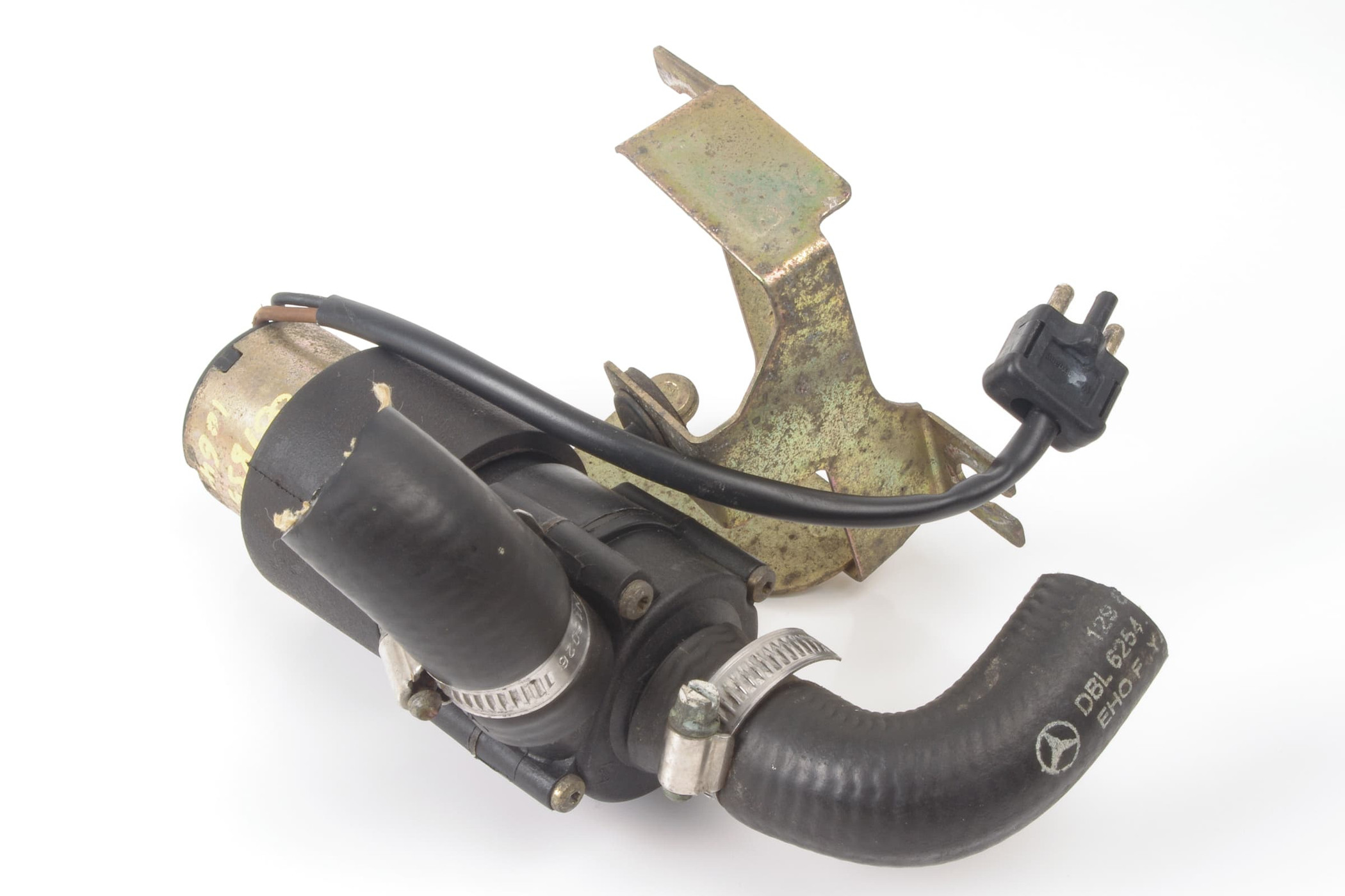 Mercedes 0018351064 Water Pump (a) | W124 E R129 SL