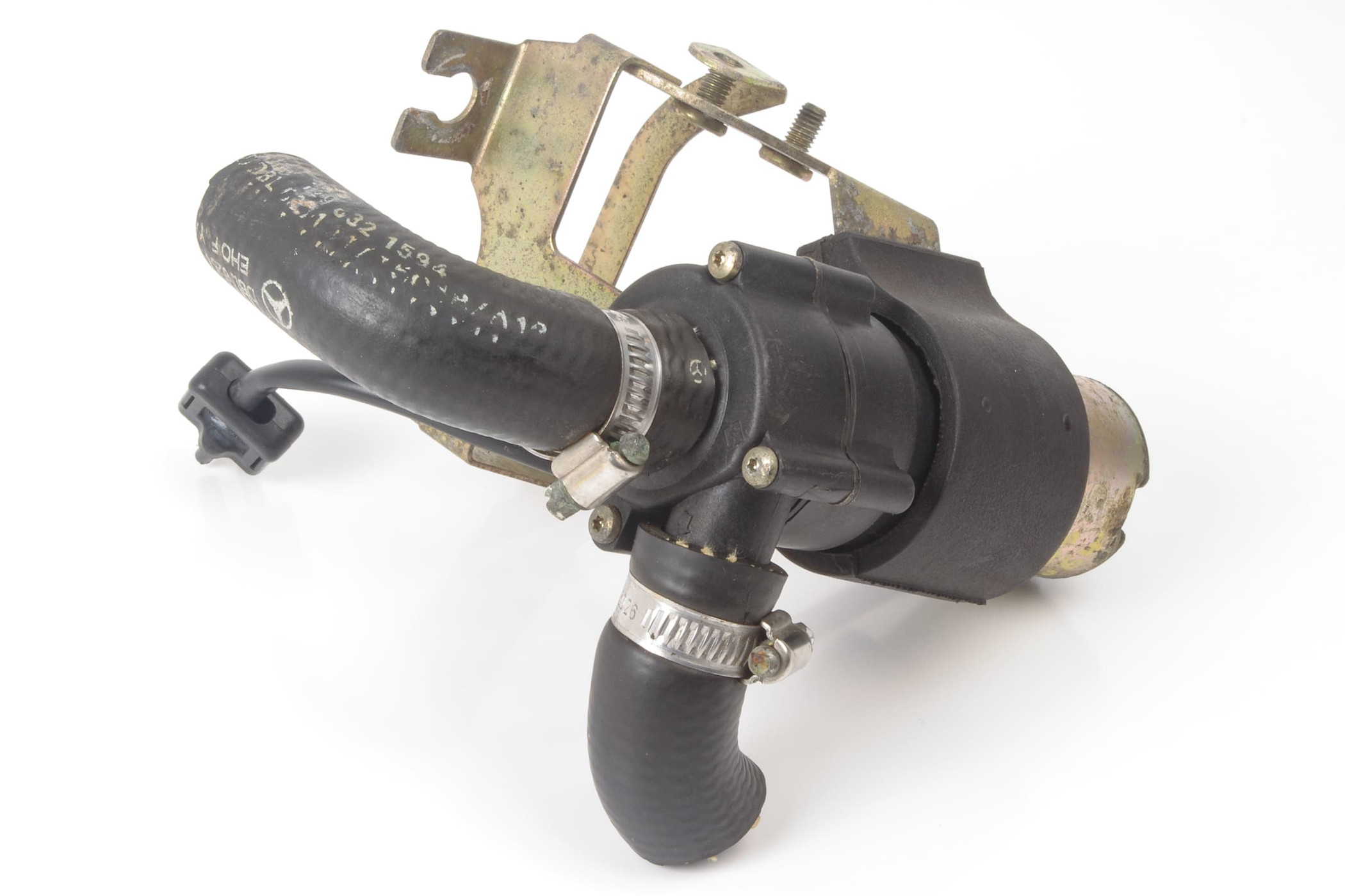 Mercedes 0018351064 Water Pump (a) | W124 E R129 SL