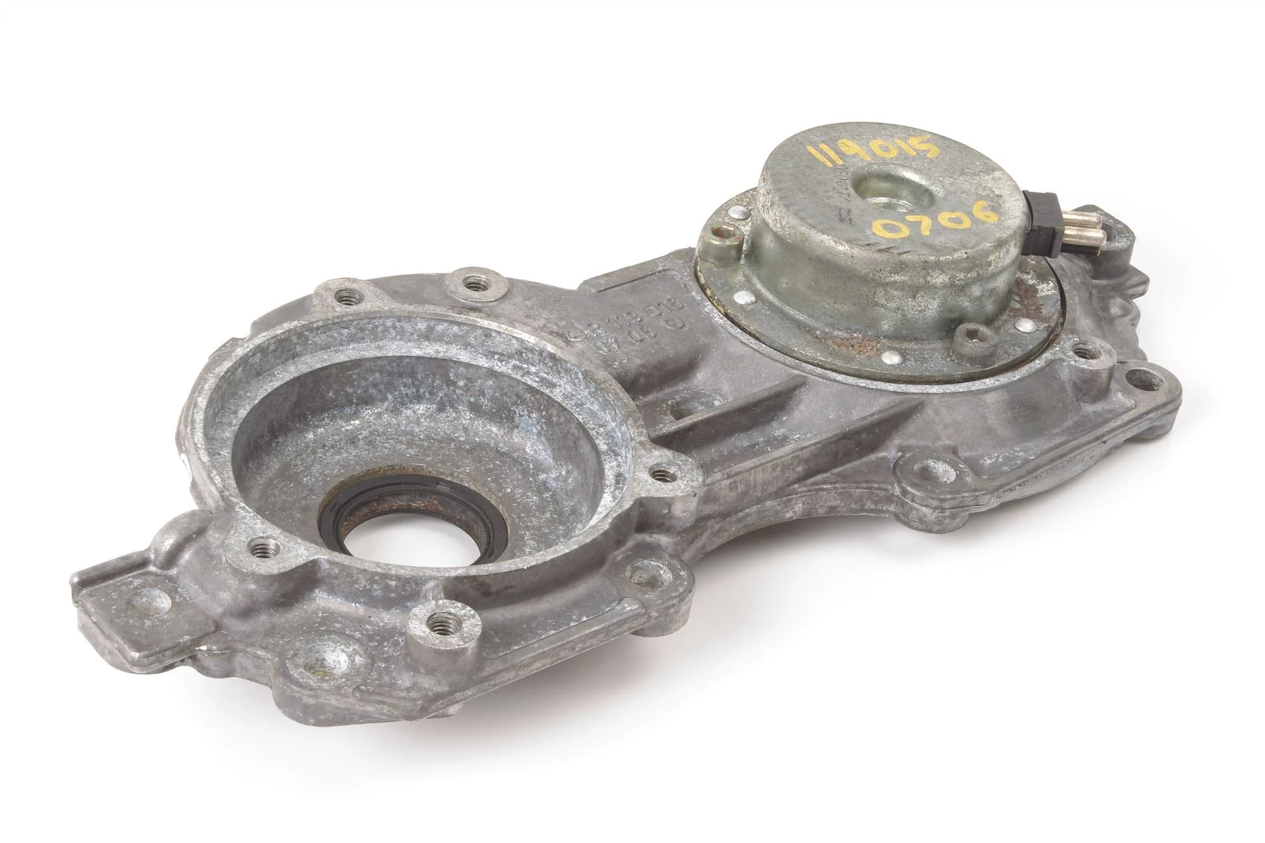 Mercedes 1190160706 Valve Cylinder Head Cover - Right | W124 E R129 SL W140 S