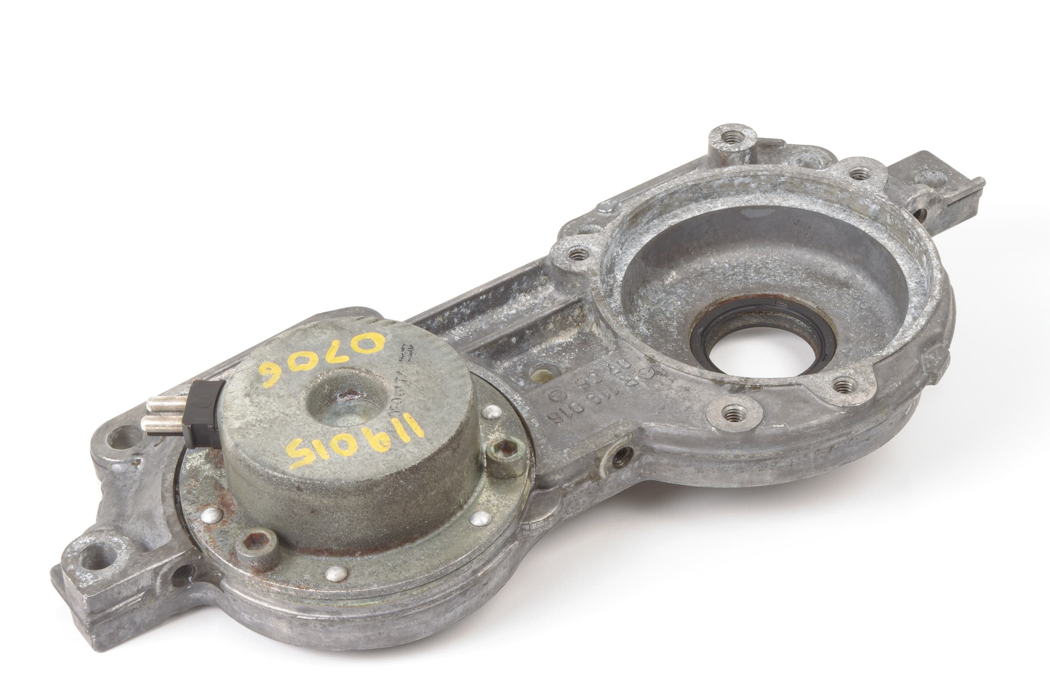 Mercedes 1190160706 Valve Cylinder Head Cover - Right | W124 E R129 SL W140 S