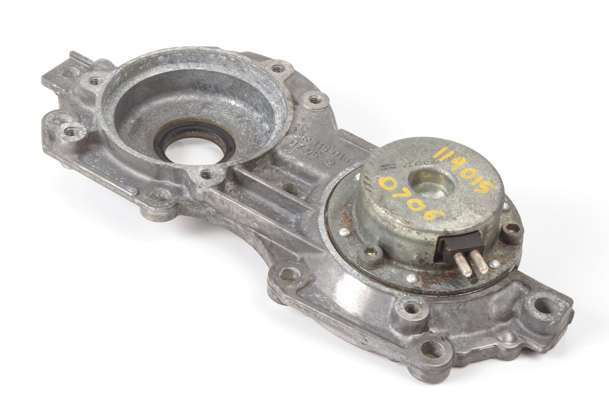 Mercedes 1190160706 Valve Cylinder Head Cover - Right | W124 E R129 SL W140 S