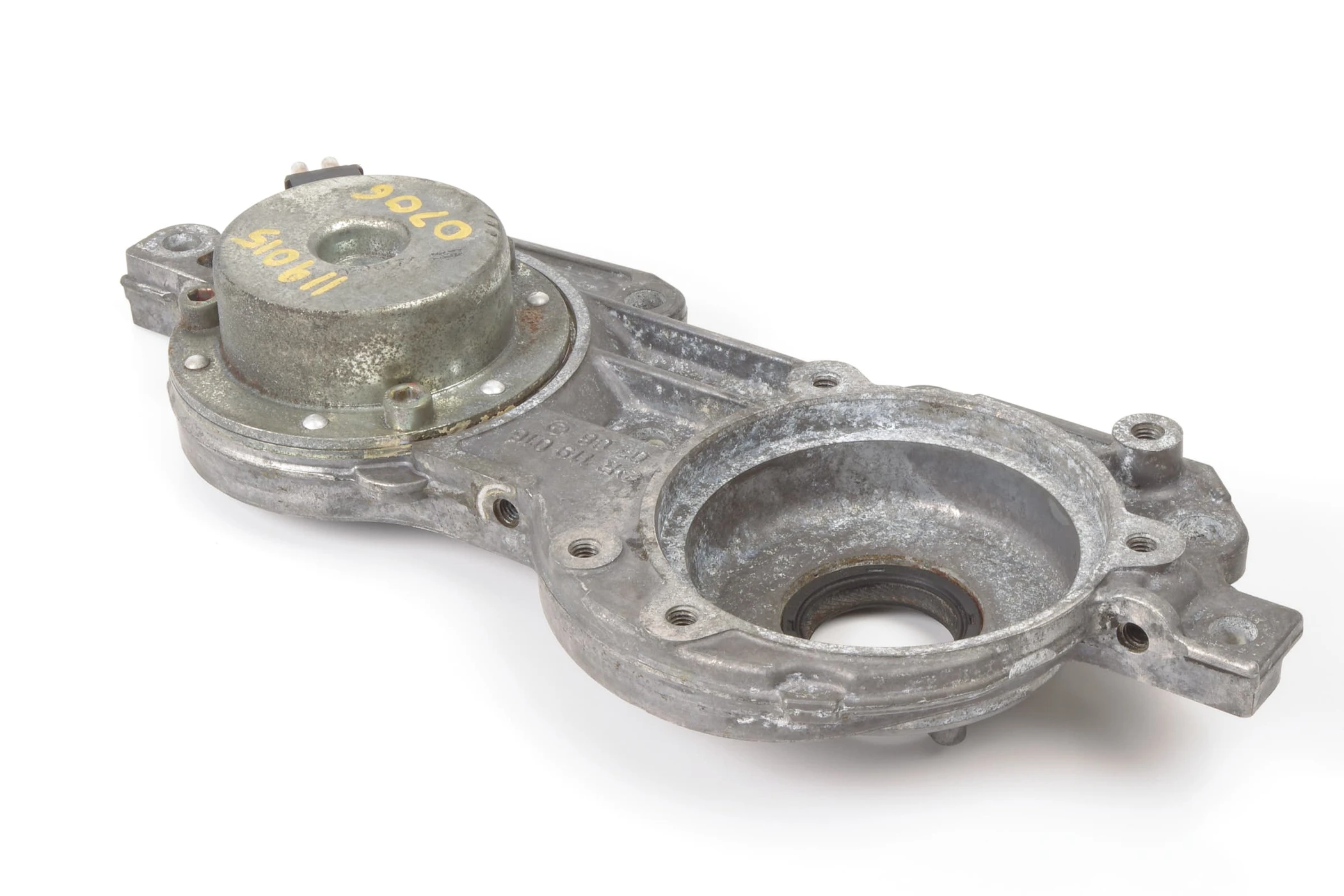 Mercedes 1190160706 Valve Cylinder Head Cover - Right | W124 E R129 SL W140 S