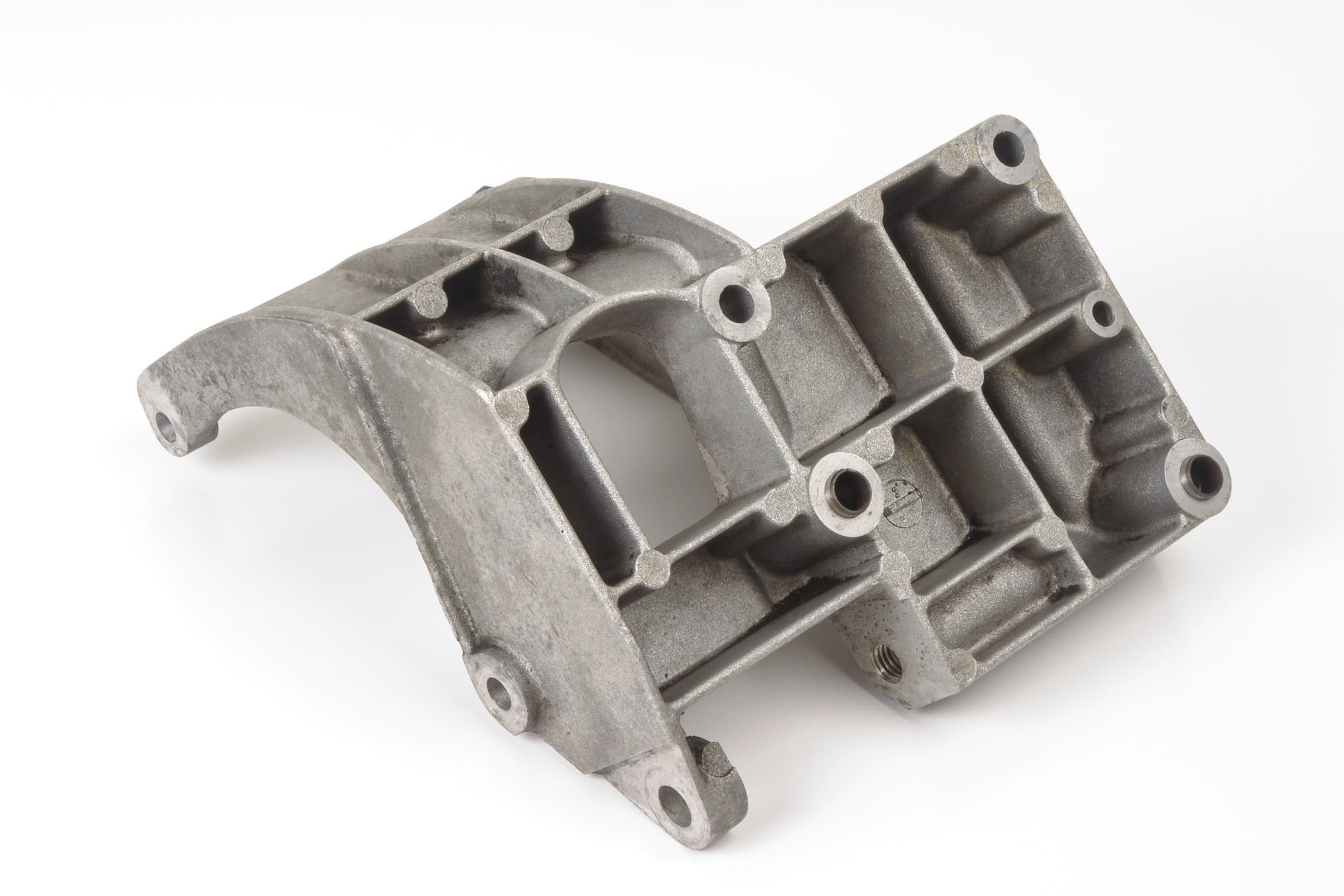 Mercedes 1201550335 Alternator Bracket | R129 SL W140 V140 C140 S