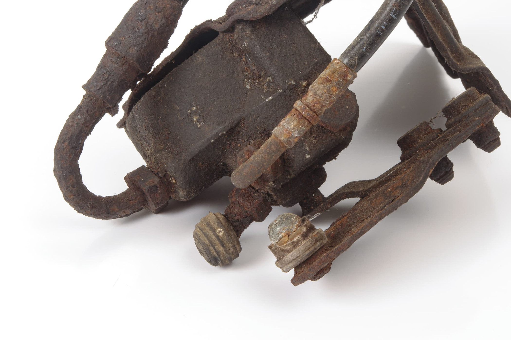 Mercedes 1243200058 Level Control Valve - Rear | W124 E W126 W140 S R129 SL...