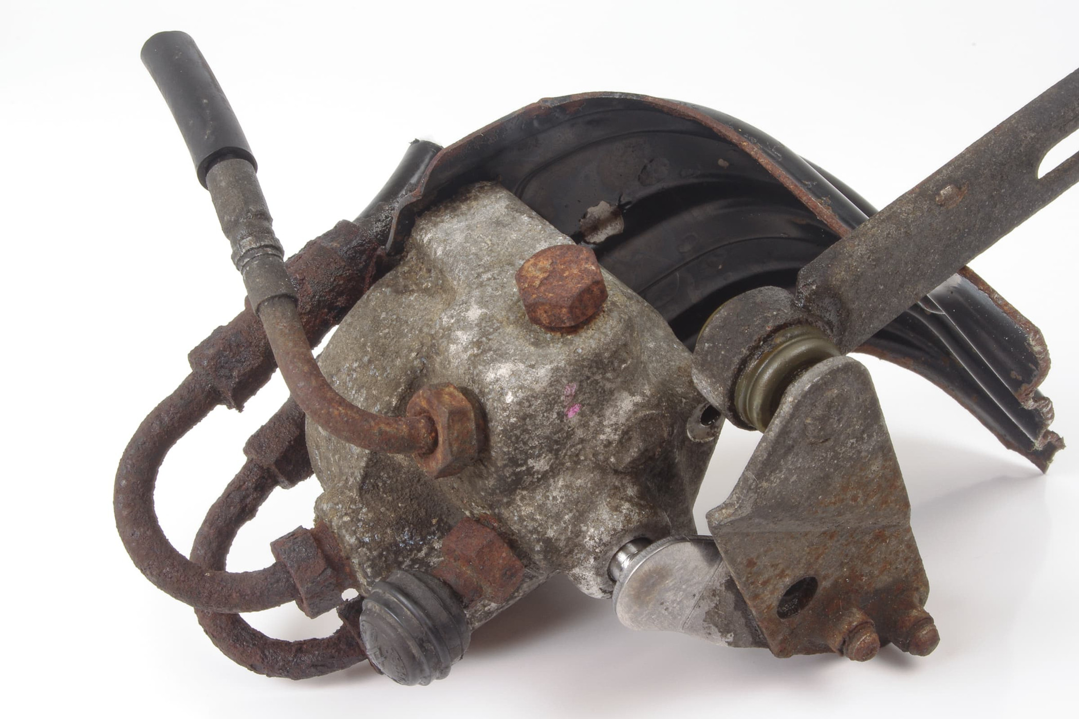 Mercedes 1243200058 Level Control Valve - Rear (a) | W124 E W126 W140 S R129...