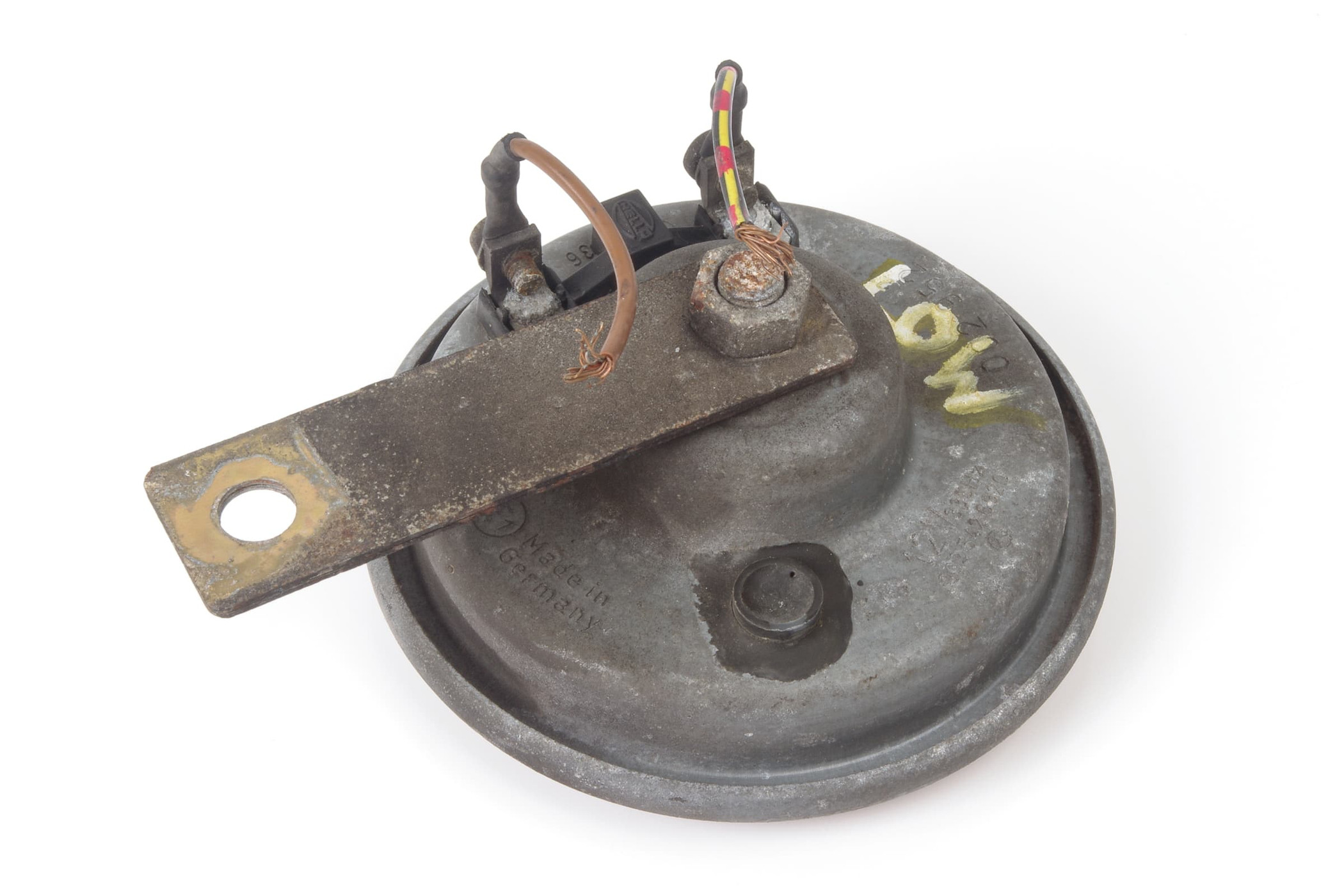 Mercedes 0035426820 Horn | C107 R107 R129 SL W116 W126 W140 S W123 W124 W210...