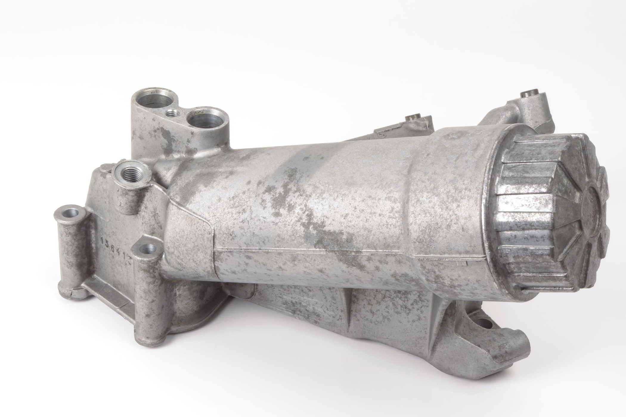 Mercedes 1202300040 Oil Filter Housing | W140 V140 C140 S