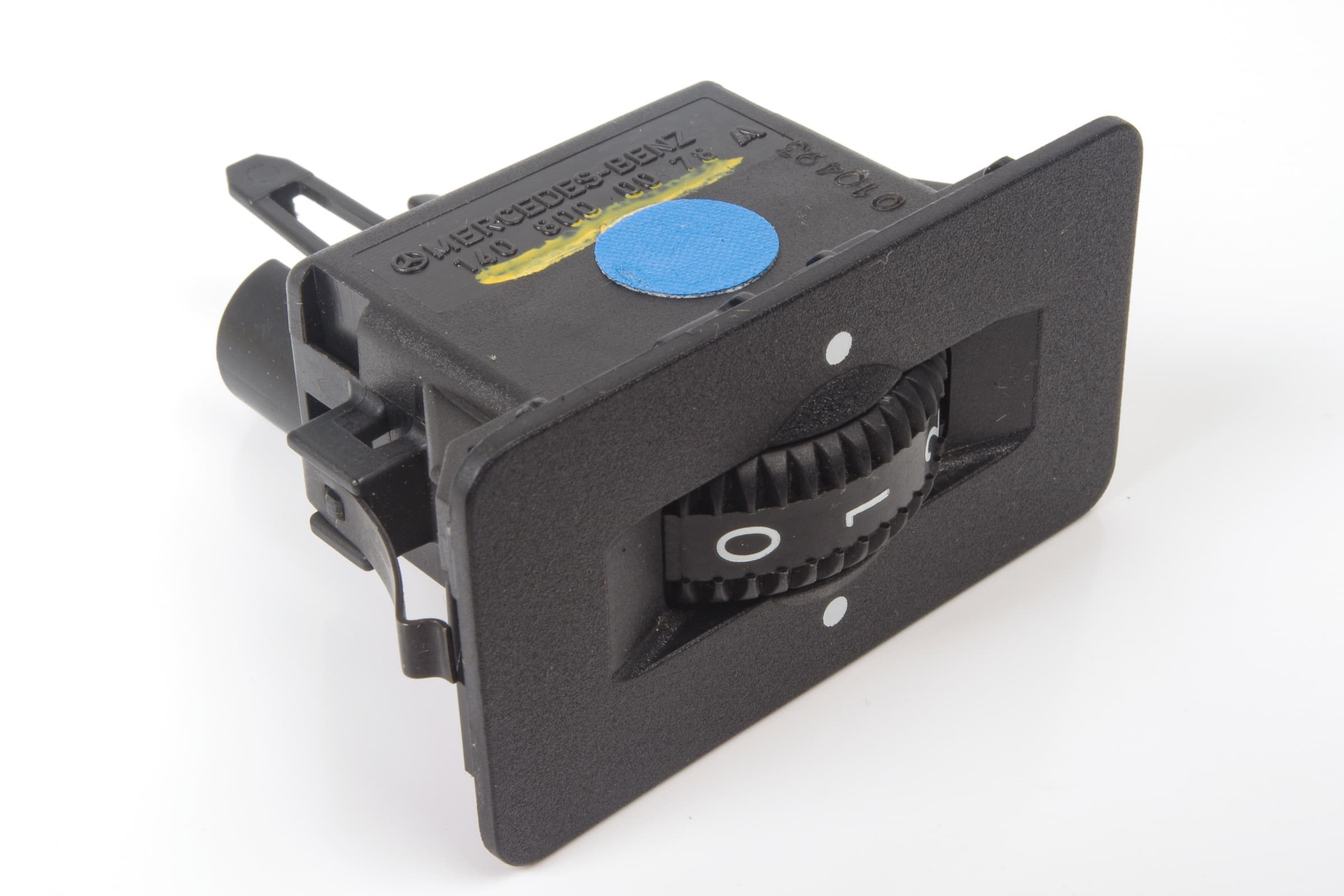 Mercedes 1408000078 Seat Lumbar Adjust Switch - Front | W140 V140 C140 S