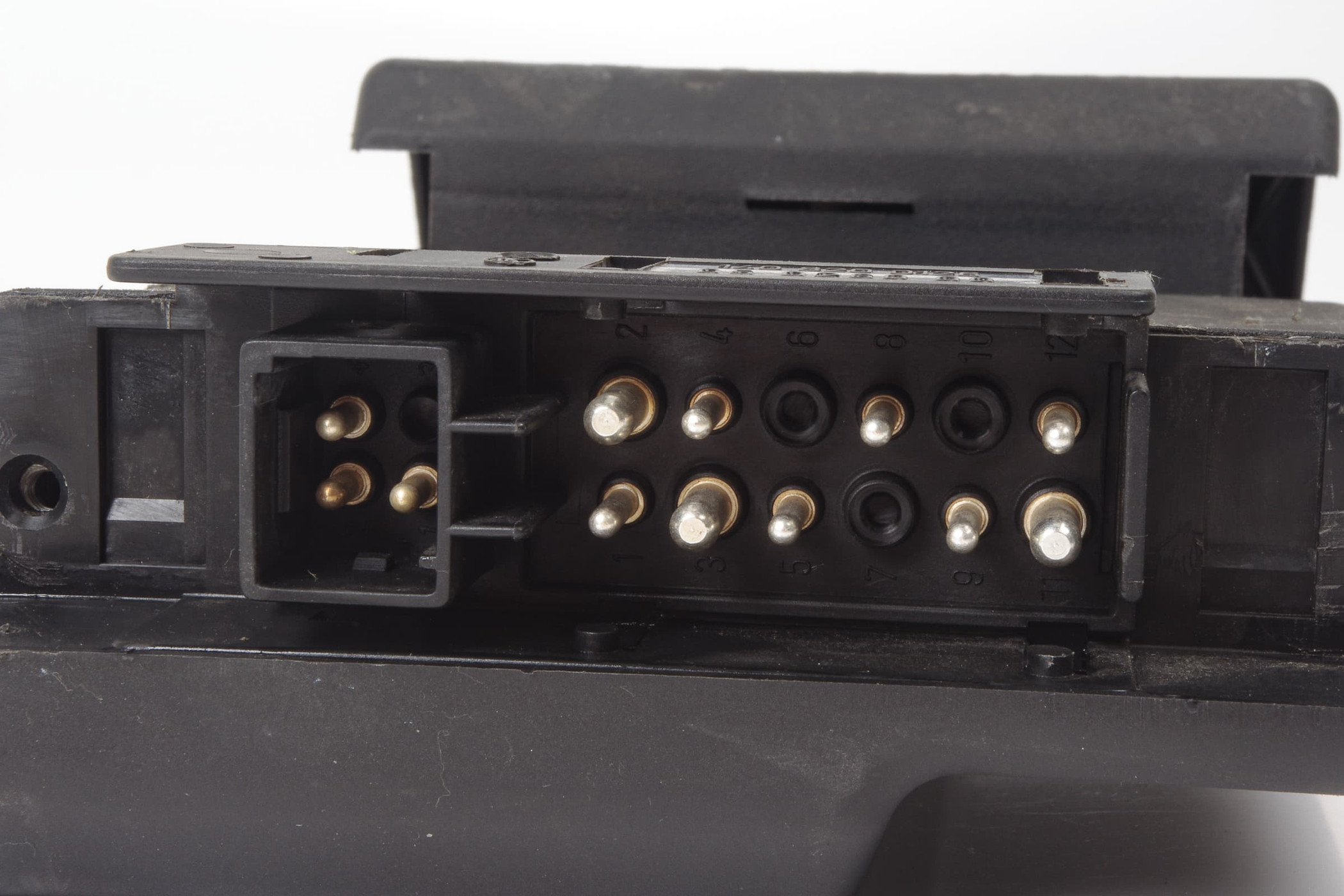 Mercedes 1408200126 Seat Control Unit | W140 V140 S