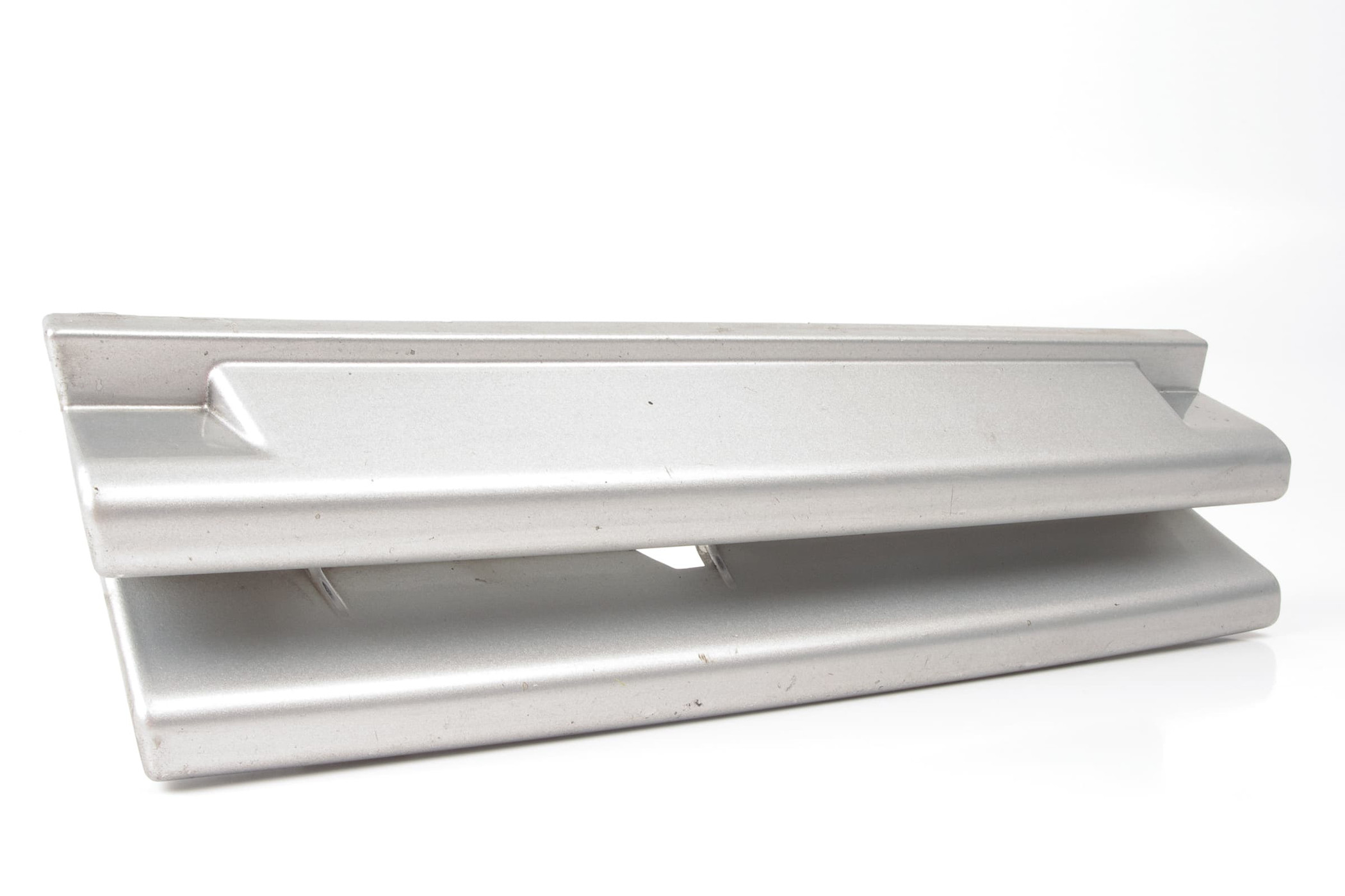 Mercedes 1408850926 Tow Eye Cover - Left Silver (a) | W140 V140 S