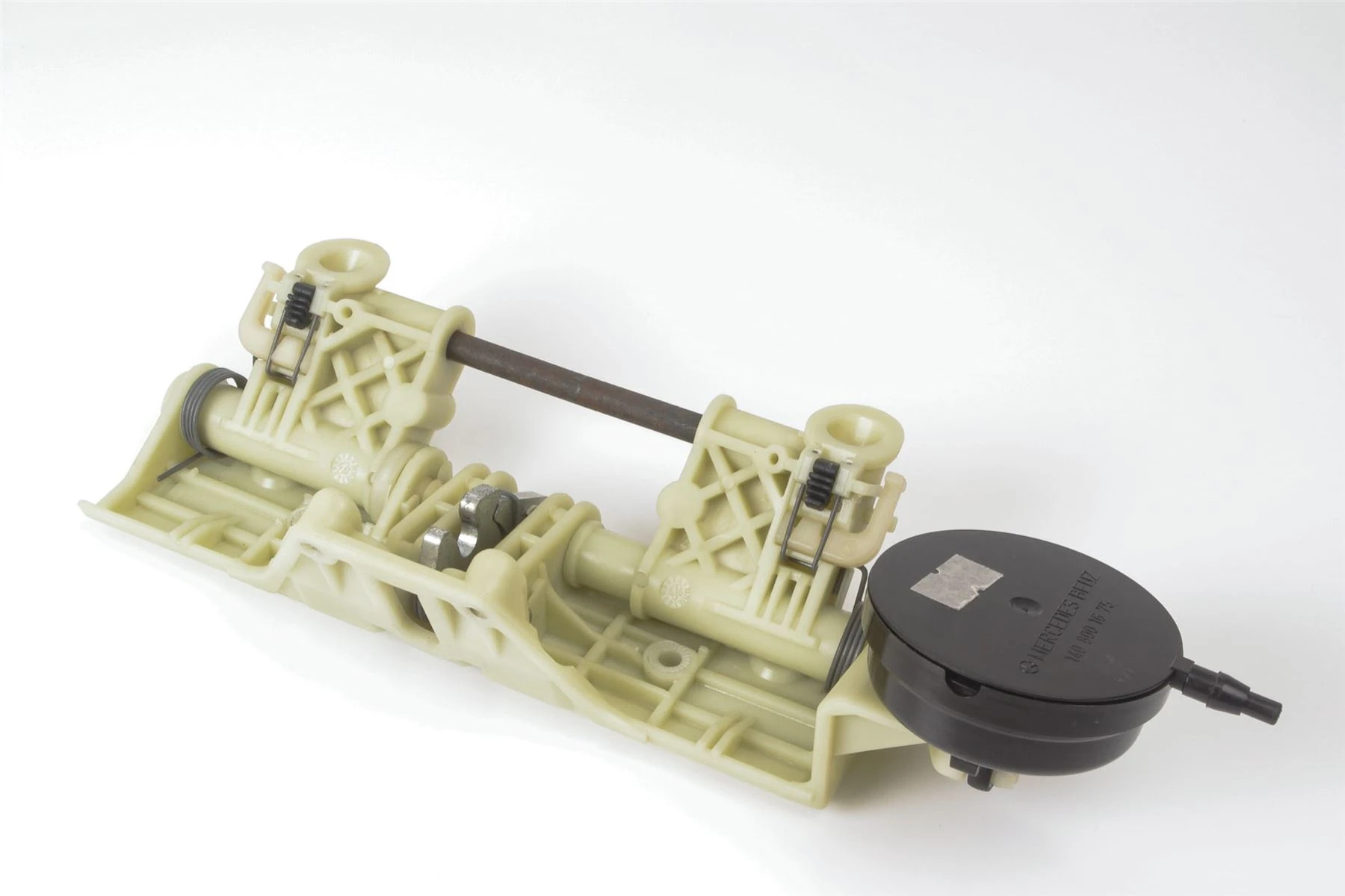 Mercedes 1409700925 Headrest Adjuster - Rear Left (a) | W140 V140 S