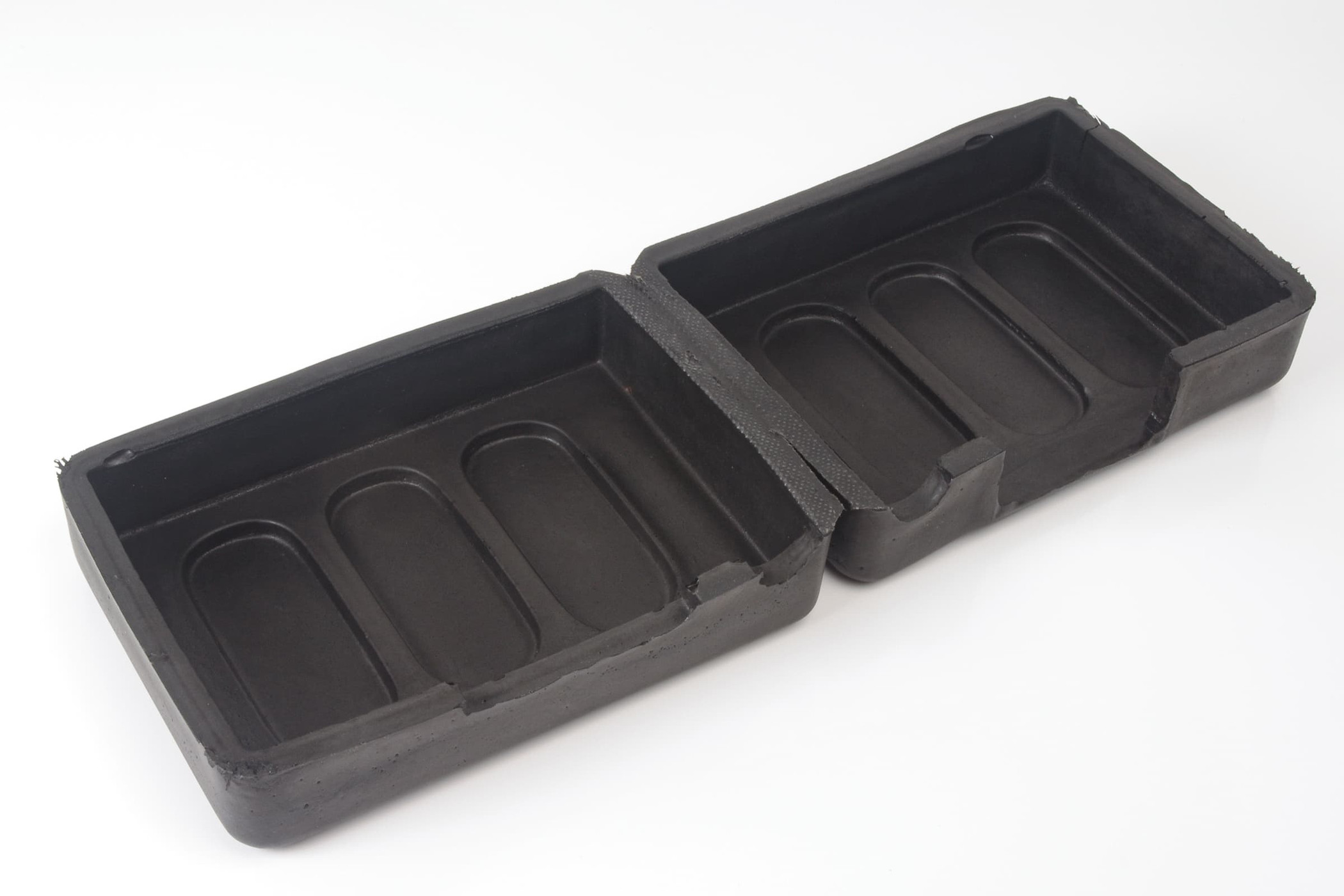 Mercedes 1298000035 Central Locking Pump Cover (c) | R129 SL