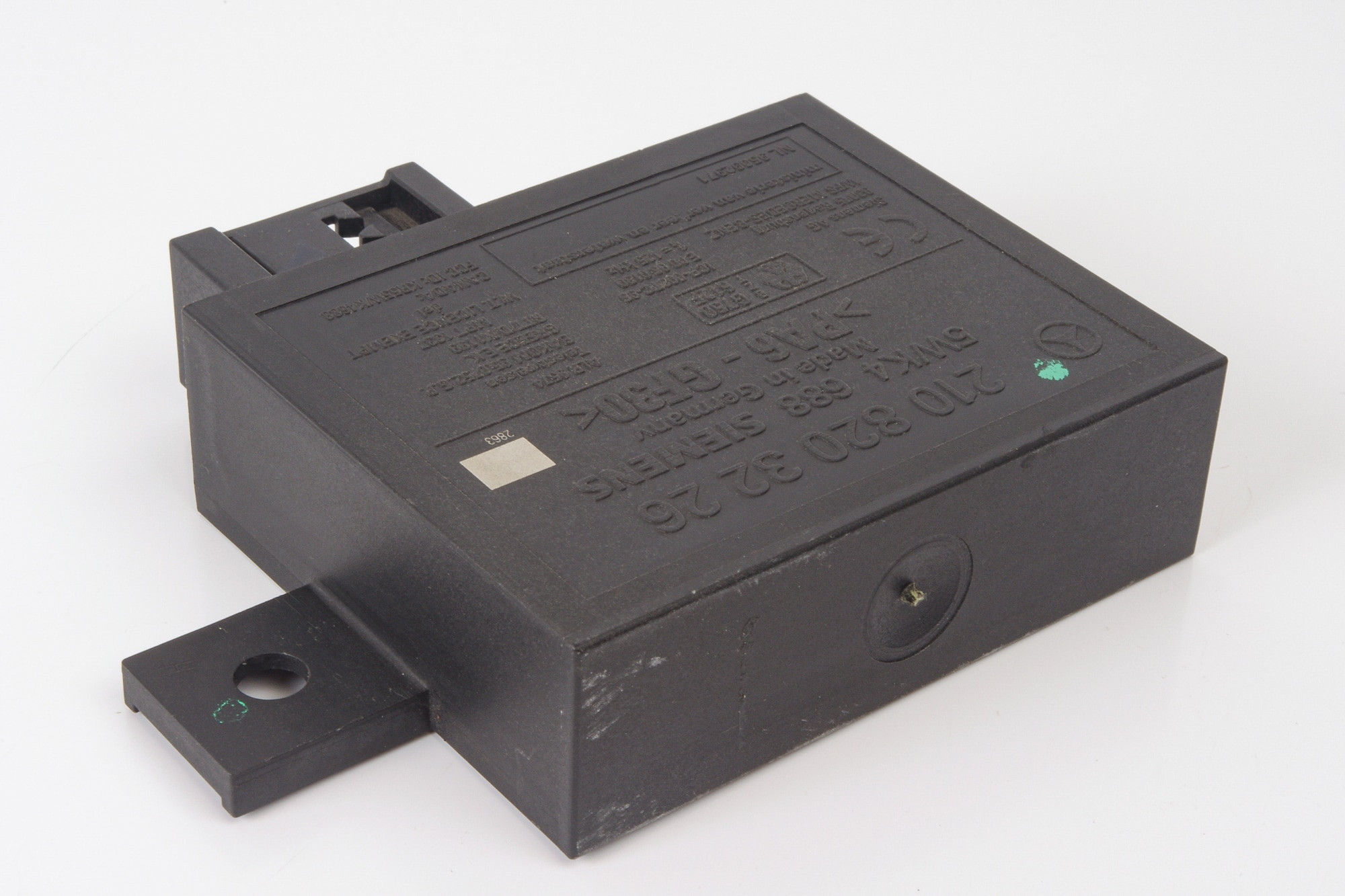 Mercedes 2108203226 Infrared Control Unit Key Fob Coded Set | A124 W210 E...