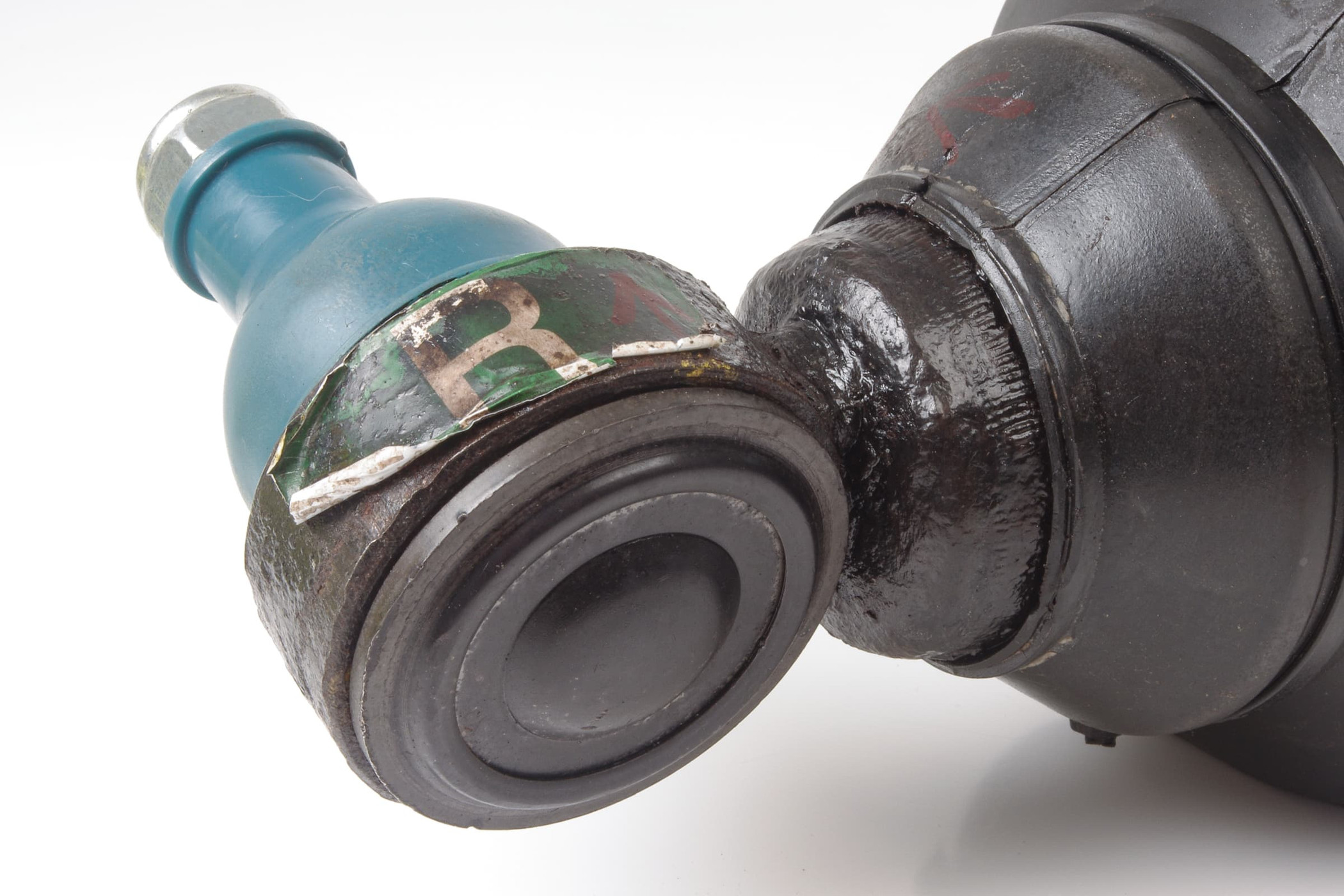 Mercedes 2303202813 ABC Strut - Front Right (b) | C215 CL R230 SL