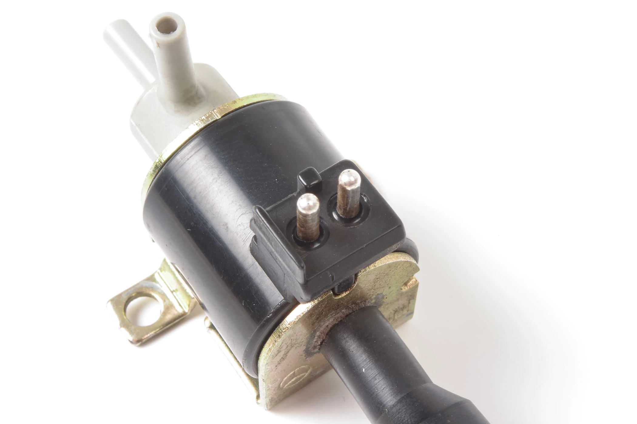 Mercedes 0008000578 Central Locking Vacuum Valve | W123 W124 E W126 S R129 SL...