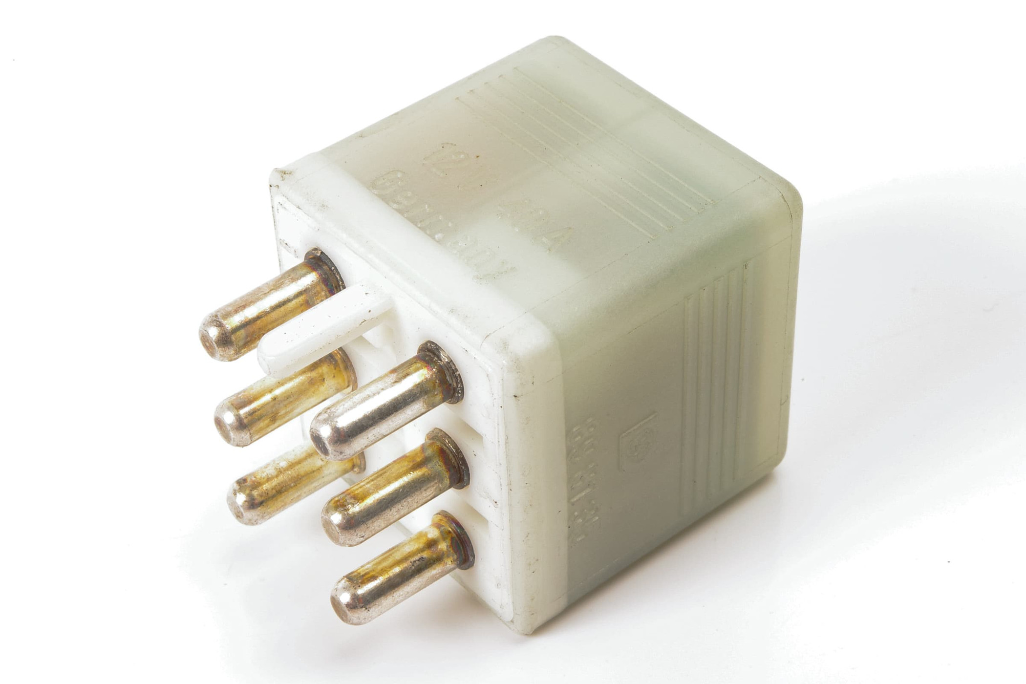 Mercedes 0015427819 Comfort Control Relay (a) | W124 E W126 V140 S R129 SL...