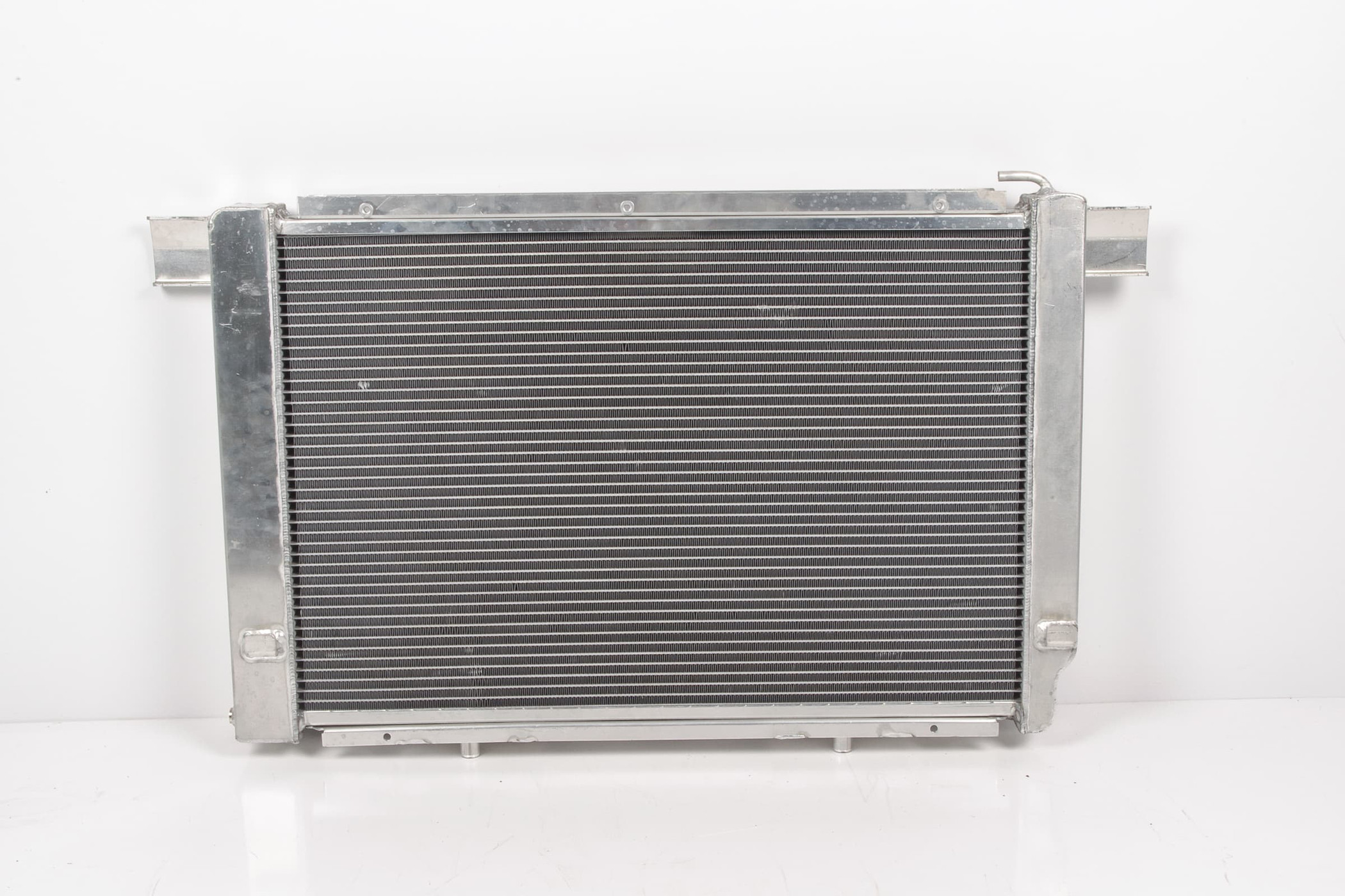 Mercedes 1295000103 Radiator (a) (New Old St.) | R129 SL