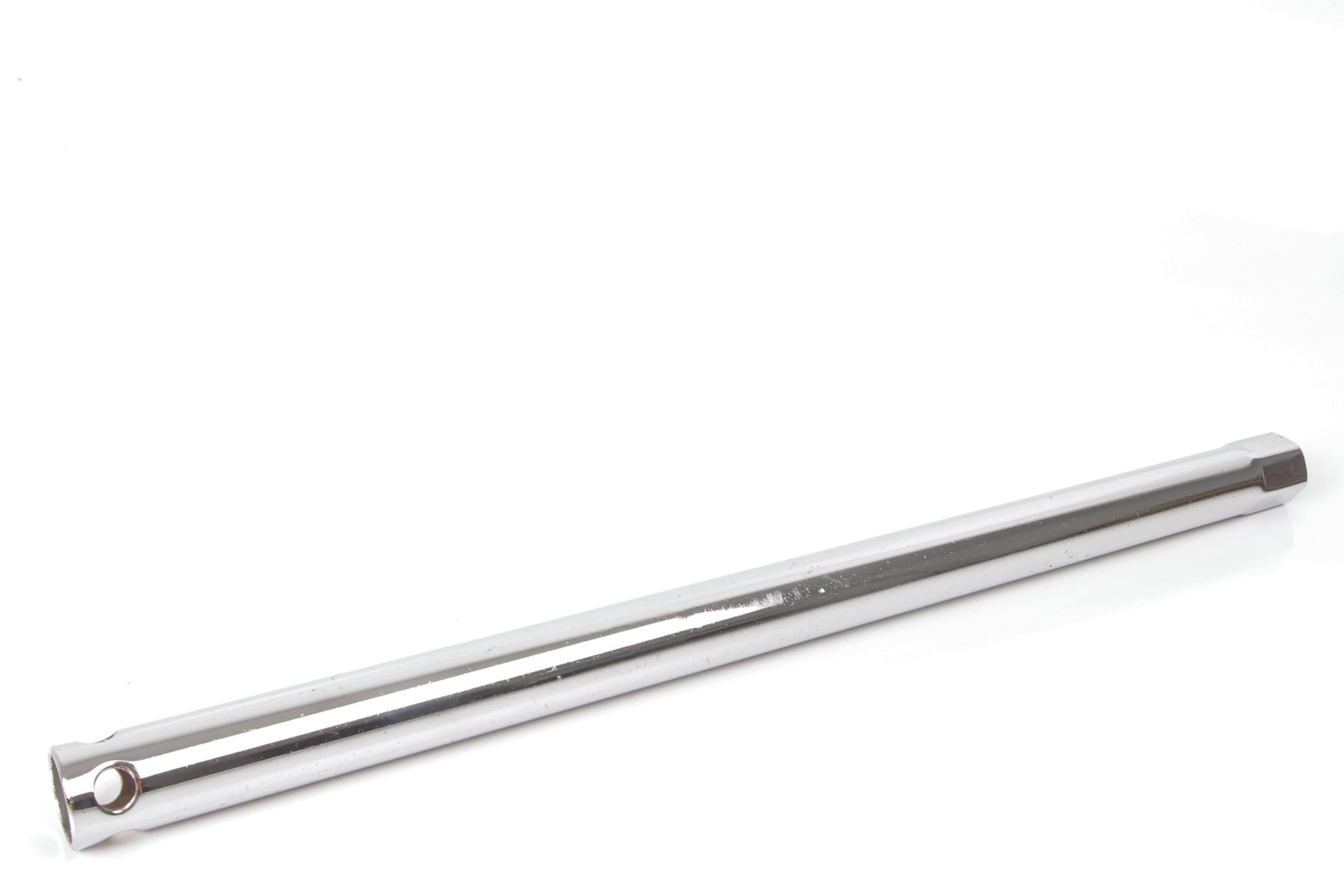 Mercedes 1405810101 Socket Wrench | W140 V140 C140 S