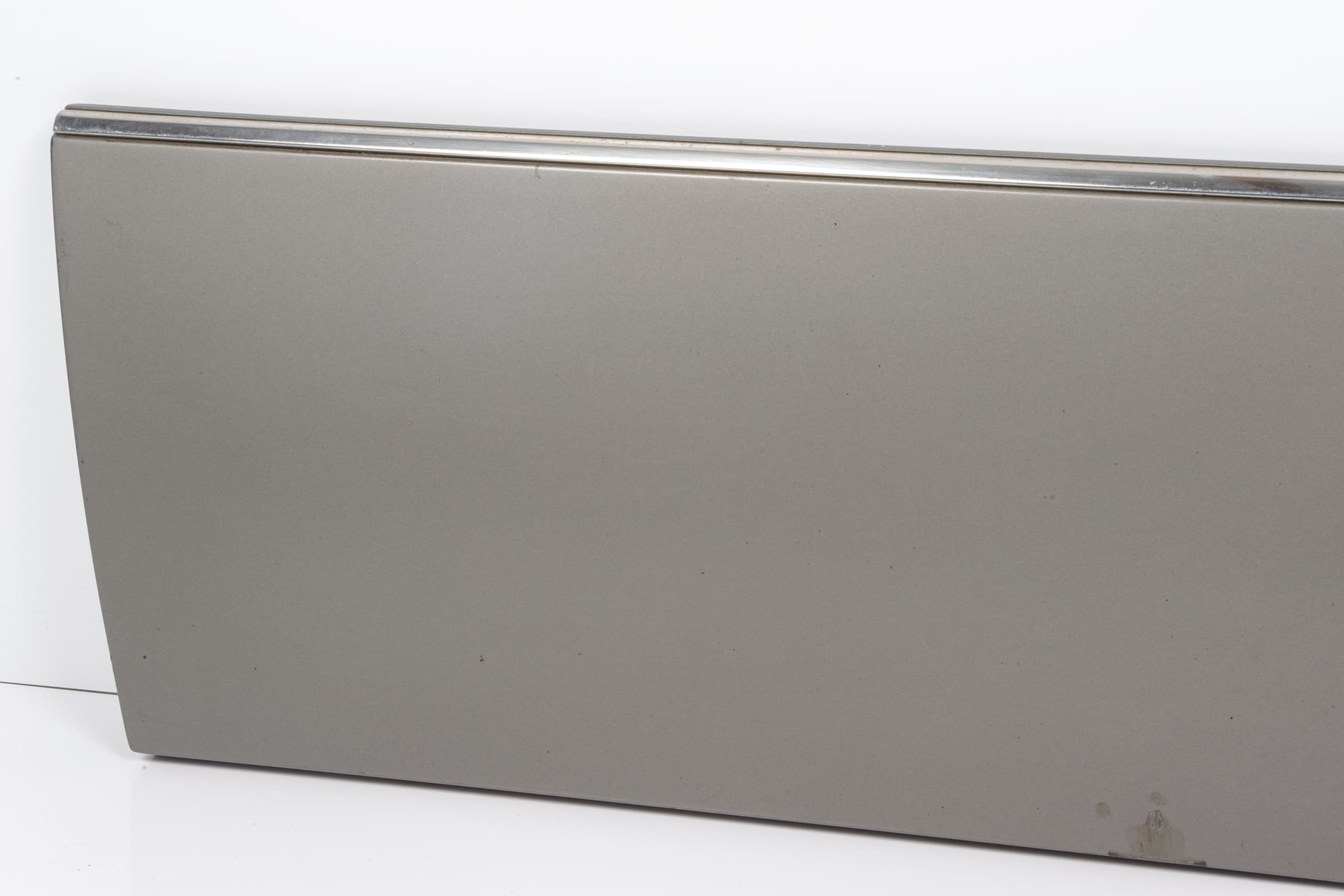 Mercedes 1406902040 Body Door Panel - Right Grey | C140 S
