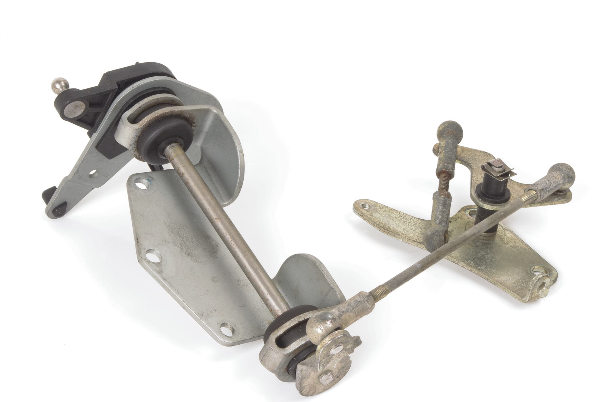Mercedes 1200700921 Throttle Control Linkage | R129 SL W140 V140 C140 S
