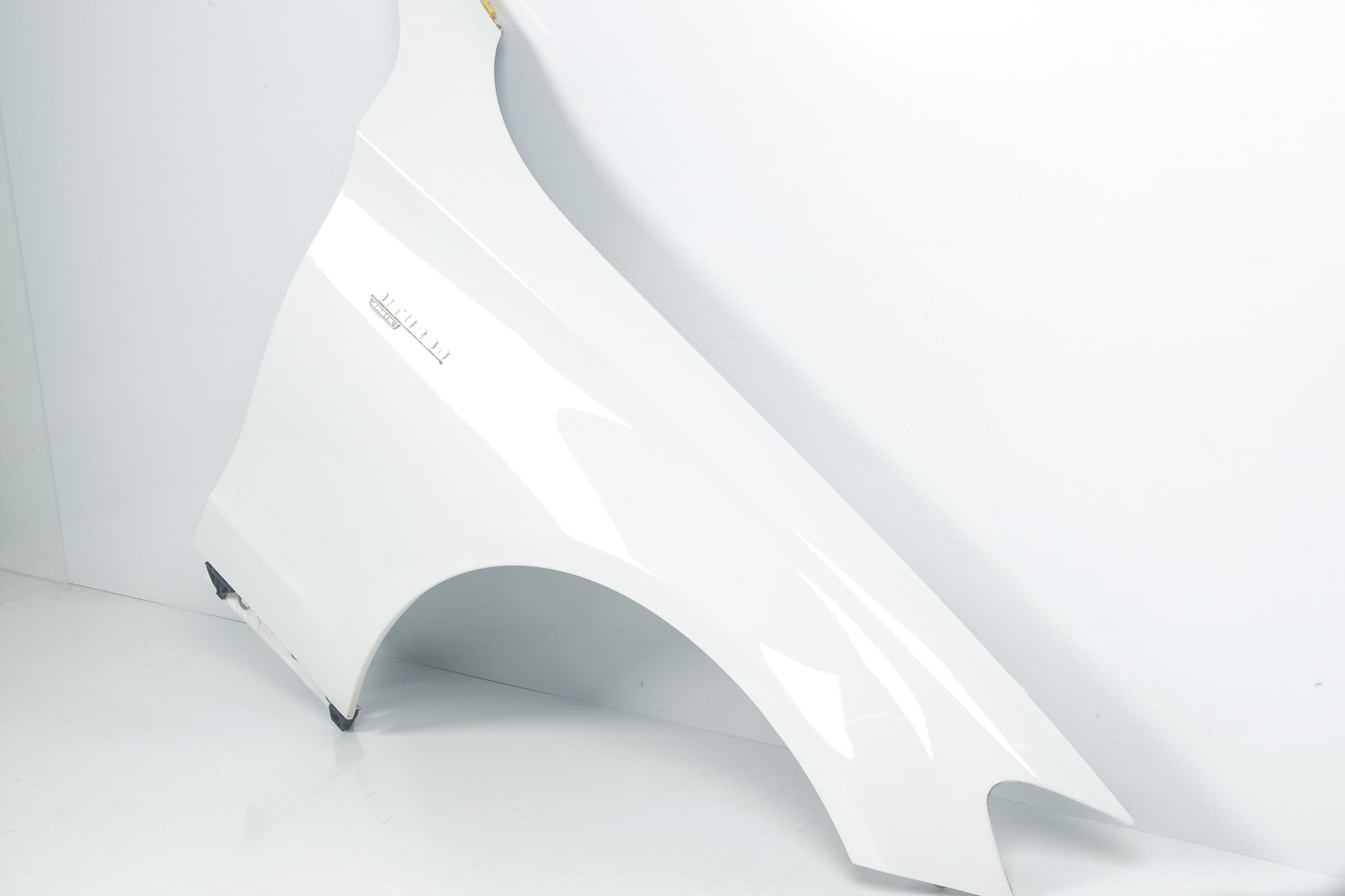 Mercedes 2058800218 Wing - Front Right White | W205 S205 C205 A205 C