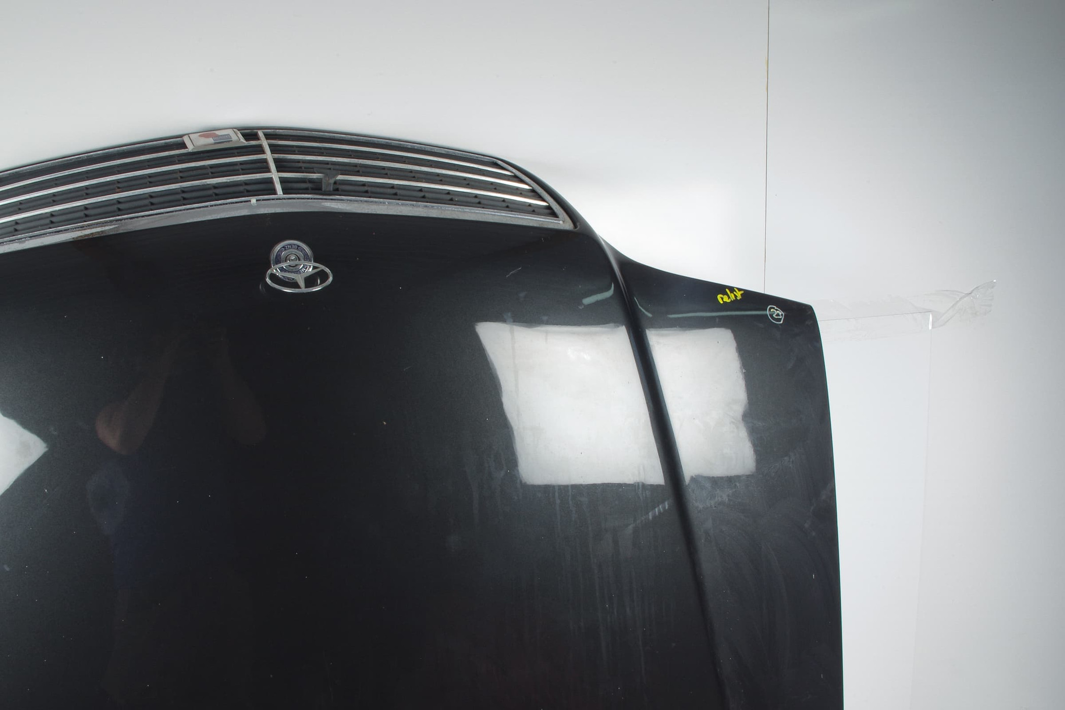 Mercedes 1408802457 Bonnet - Grey | W140 V140 S