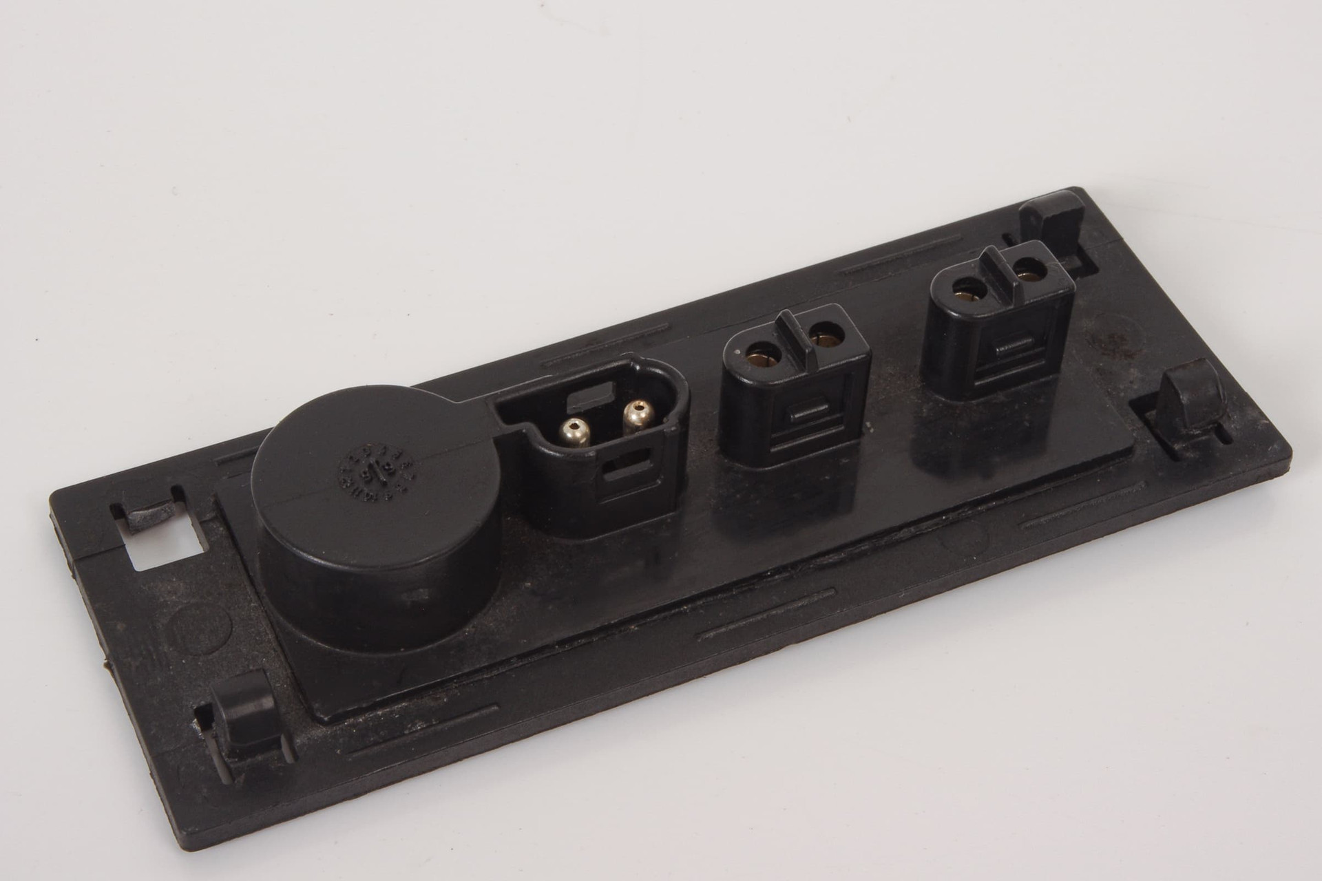 Mercedes 1268201111 Windscreen Washer Jet Cover | W124 W210 E W126 W140 S...