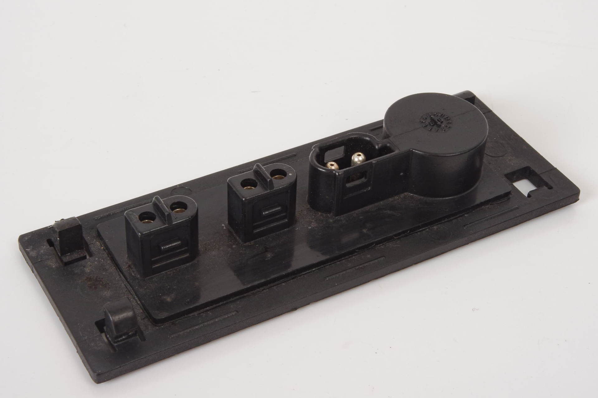 Mercedes 1268201111 Windscreen Washer Jet Cover | W124 W210 E W126 W140 S...