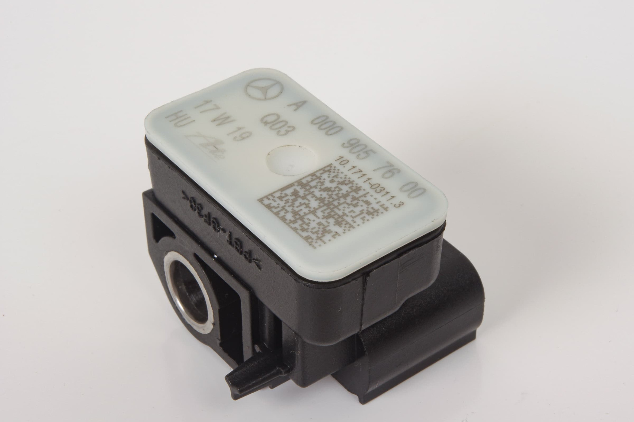 Mercedes 0009057600 Acceleration Sensor | W166 M X166 GL W205 C W213 C238 E...