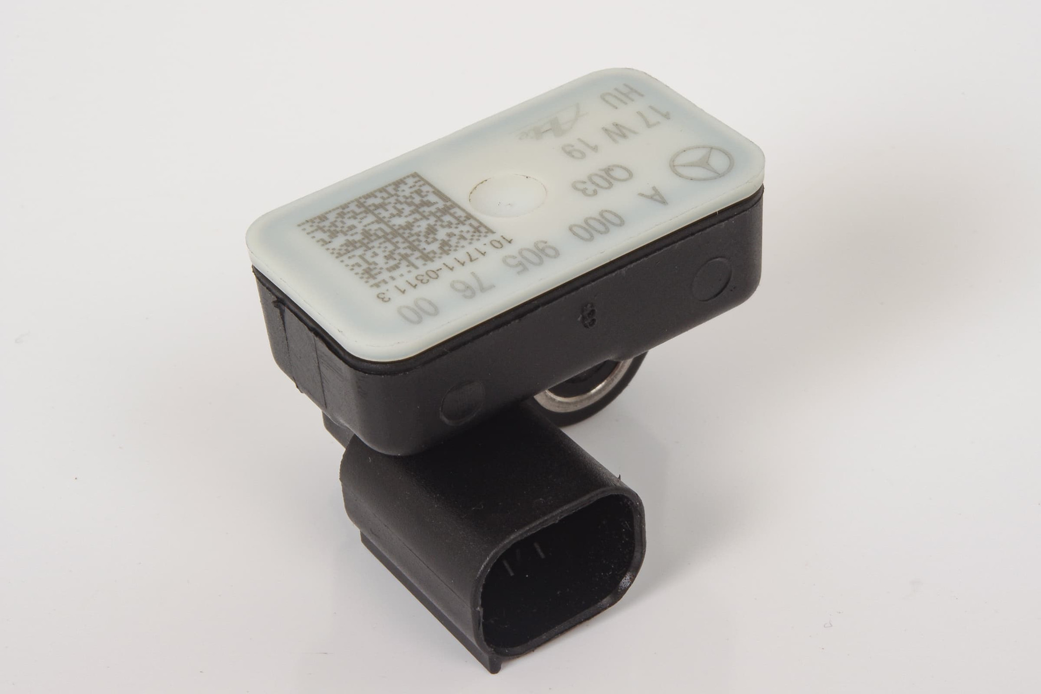 Mercedes 0009057600 Acceleration Sensor | W166 M X166 GL W205 C W213 C238 E...
