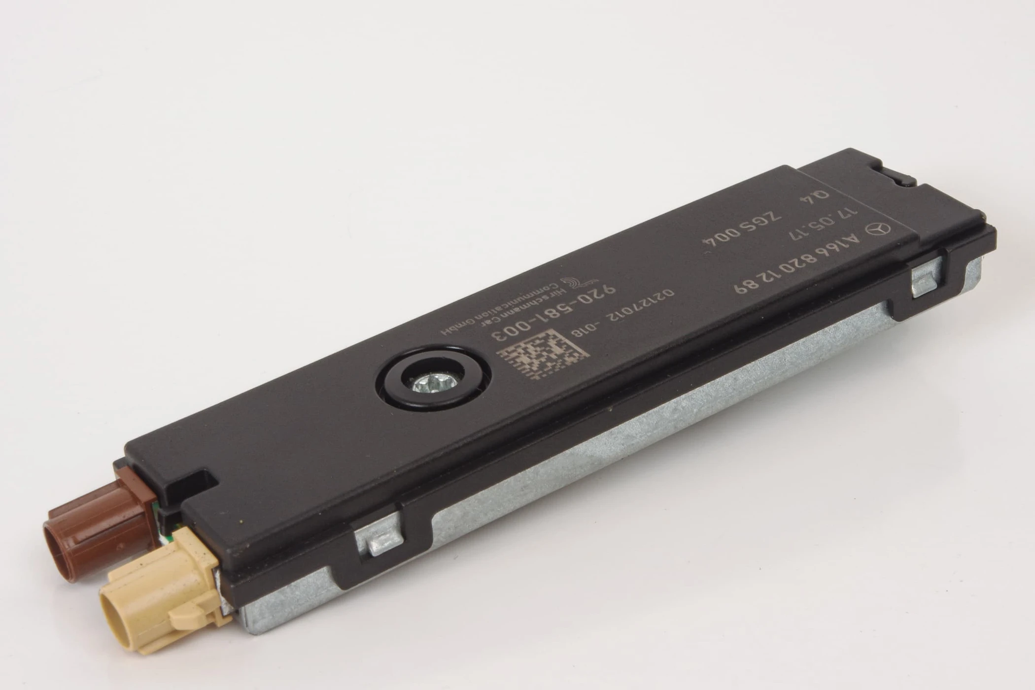 Mercedes 1668201289 Amplifier - Rear Left | W117 CLA X156 GLA W166 M X166 GL...