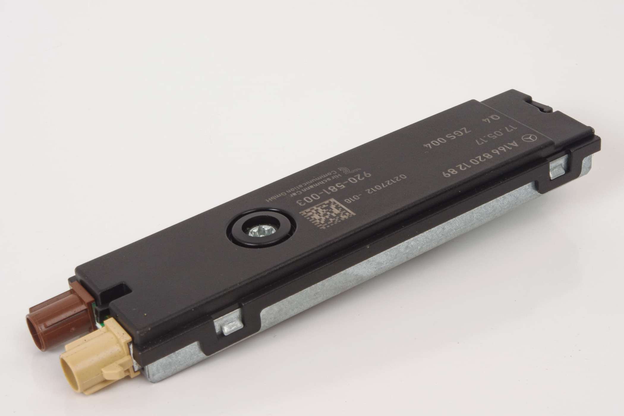 Mercedes 1668201289 Amplifier - Rear Left | W117 CLA X156 GLA W166 M X166 GL...