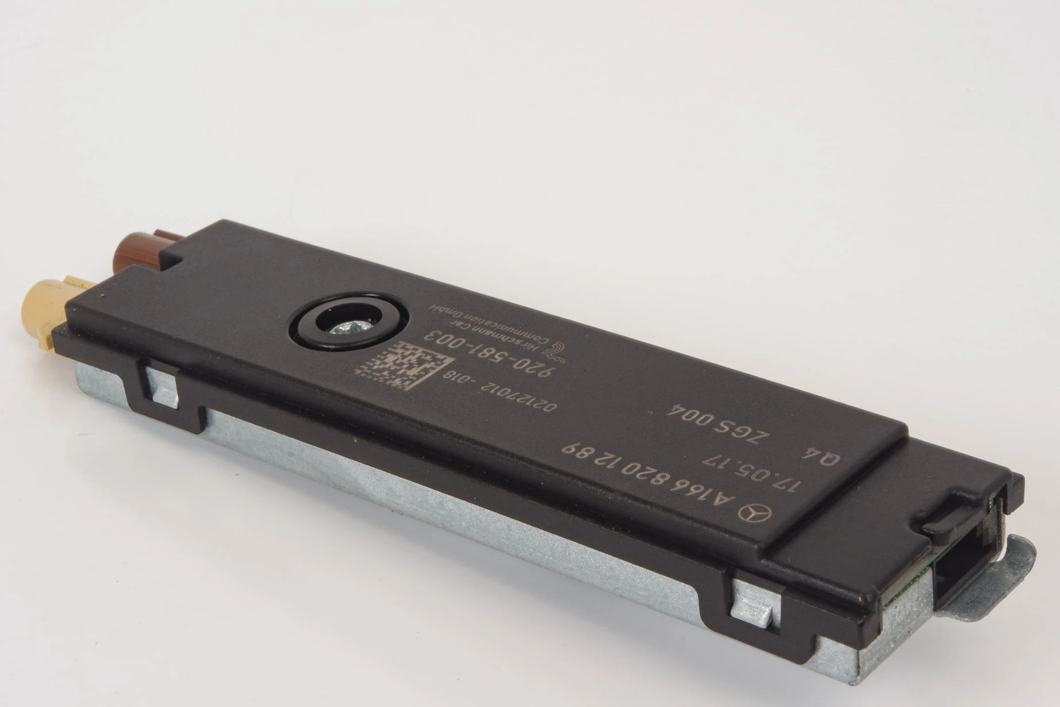 Mercedes 1668201289 Amplifier - Rear Left | W117 CLA X156 GLA W166 M X166 GL...