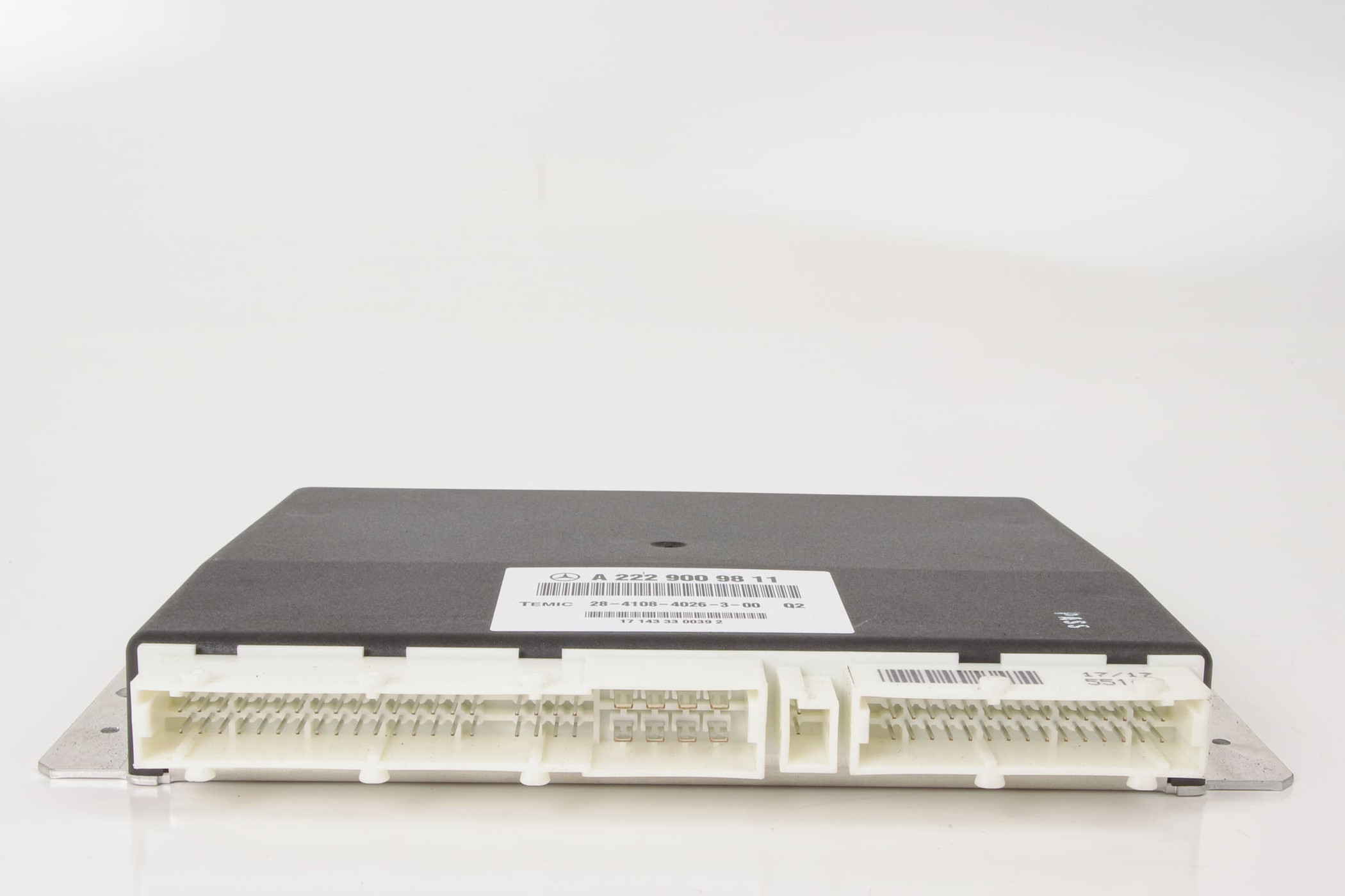 Mercedes 2229009811 Air Suspension Control Unit | W205 C C217 W222 S