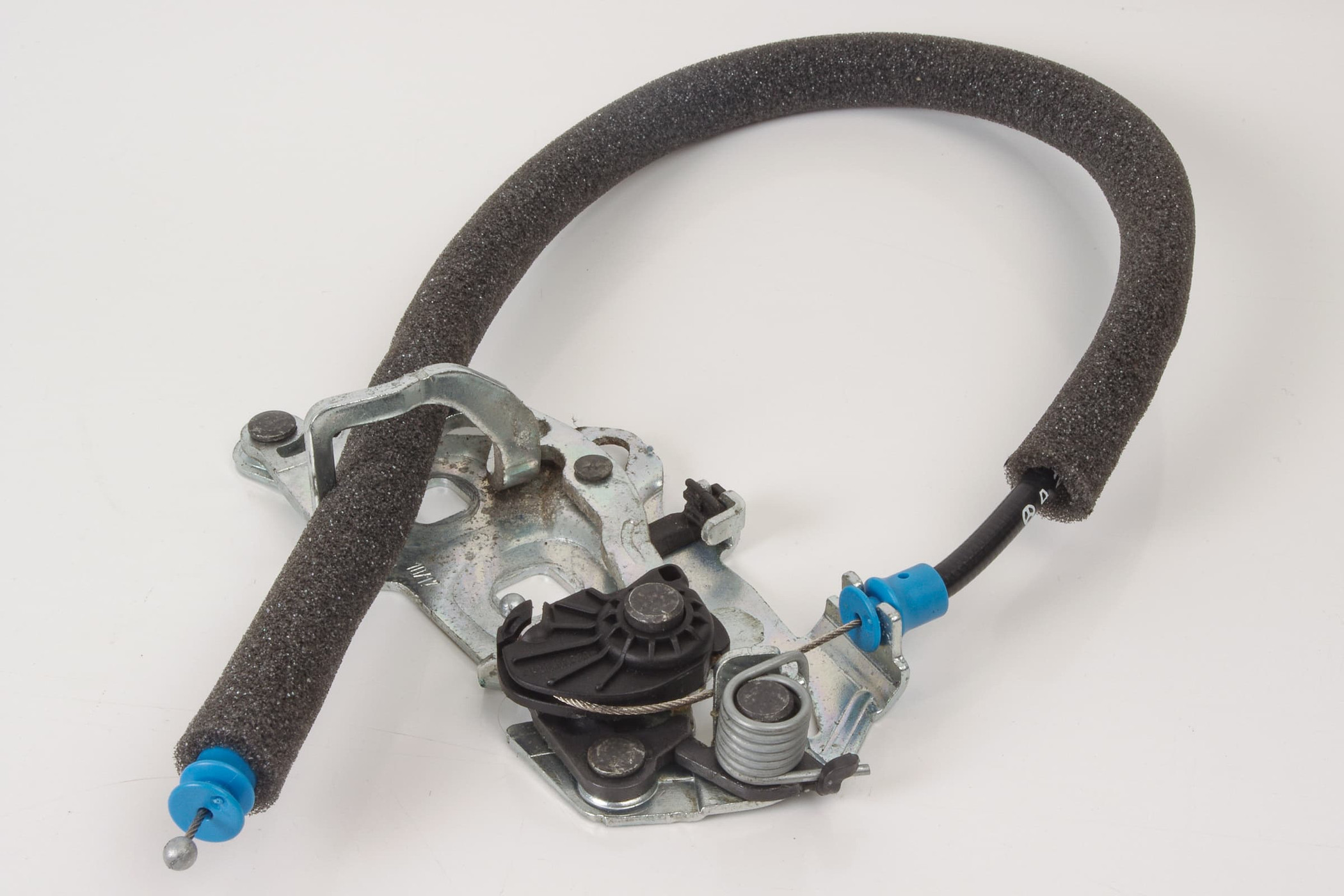 Mercedes 2057600700 Boot Lid Power Closing Line And Bracket | W205 V205 C