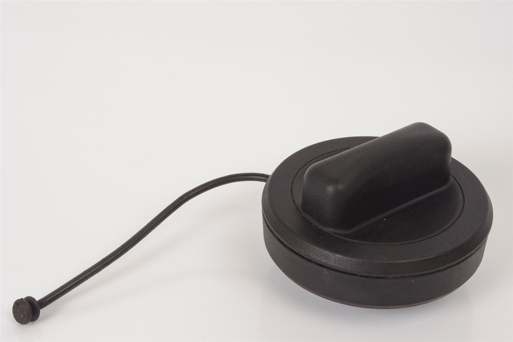 Mercedes 2224700005 Fuel Filler Cap | W117 CLA X156 GLA W176 A C190 R190 GT...