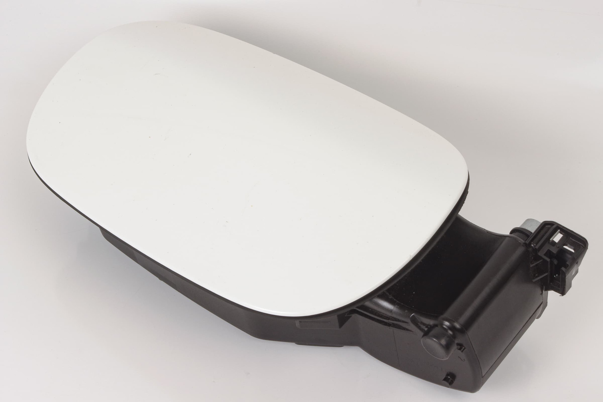 Mercedes 2056303204 Fuel Filler Cap - White | W205 V205 S205 C205 A205 C