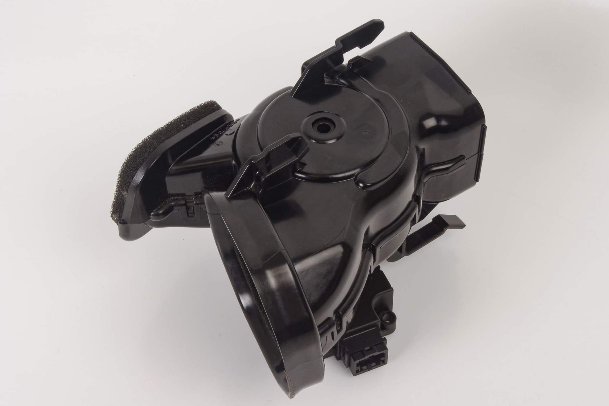 Mercedes 2058300200 Air Duct - Right | W205 V205 S205 C205 A205 C X253 GLC