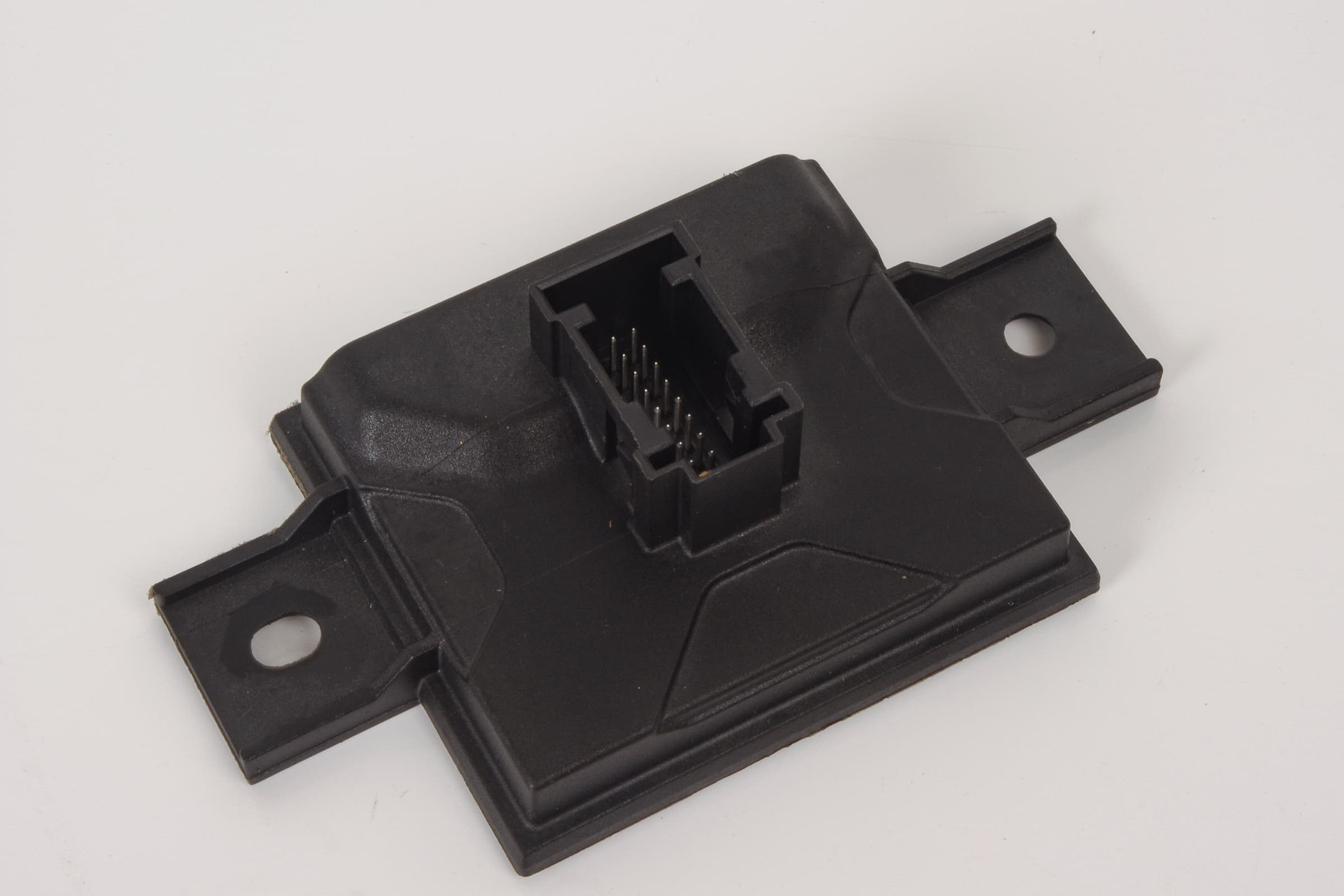 Mercedes 2229005613 Rear View Camera Control Unit - Rear | W205 C W222 S X253...