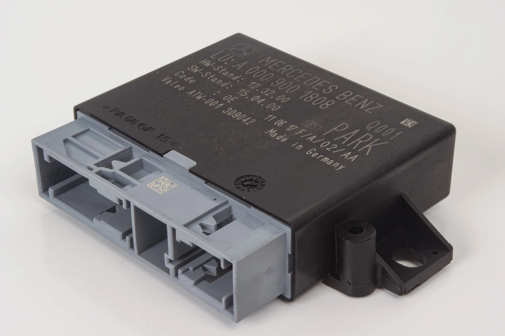Mercedes 0009001808 Park Assist Control Unit | W205 C C217 W222 S X253 GLC