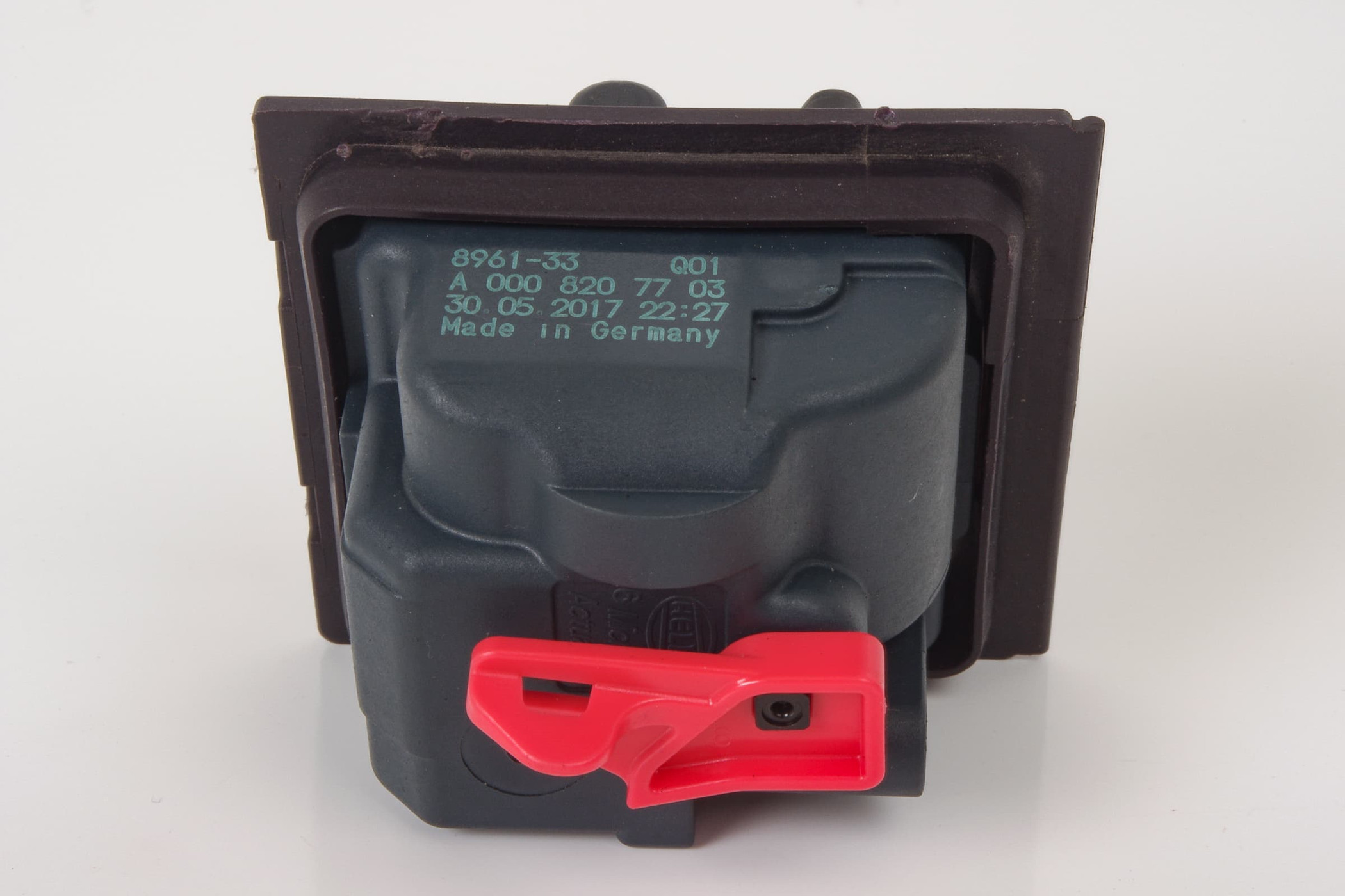 Mercedes 0008207703 Fuel Flap Locking Motor | W117 CLA X156 GLA W166 M X166...