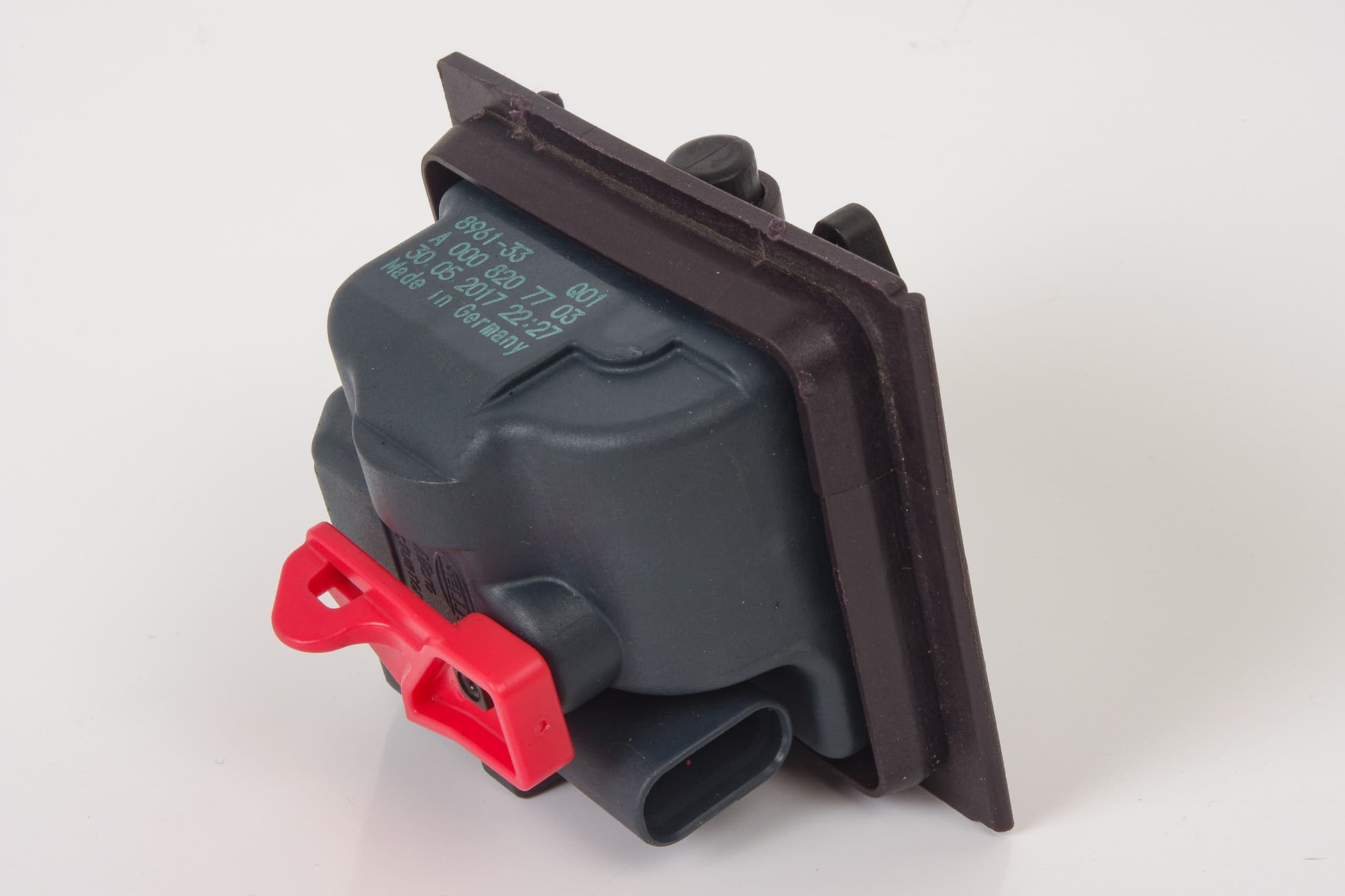 Mercedes 0008207703 Fuel Flap Locking Motor | W117 CLA X156 GLA W166 M X166...