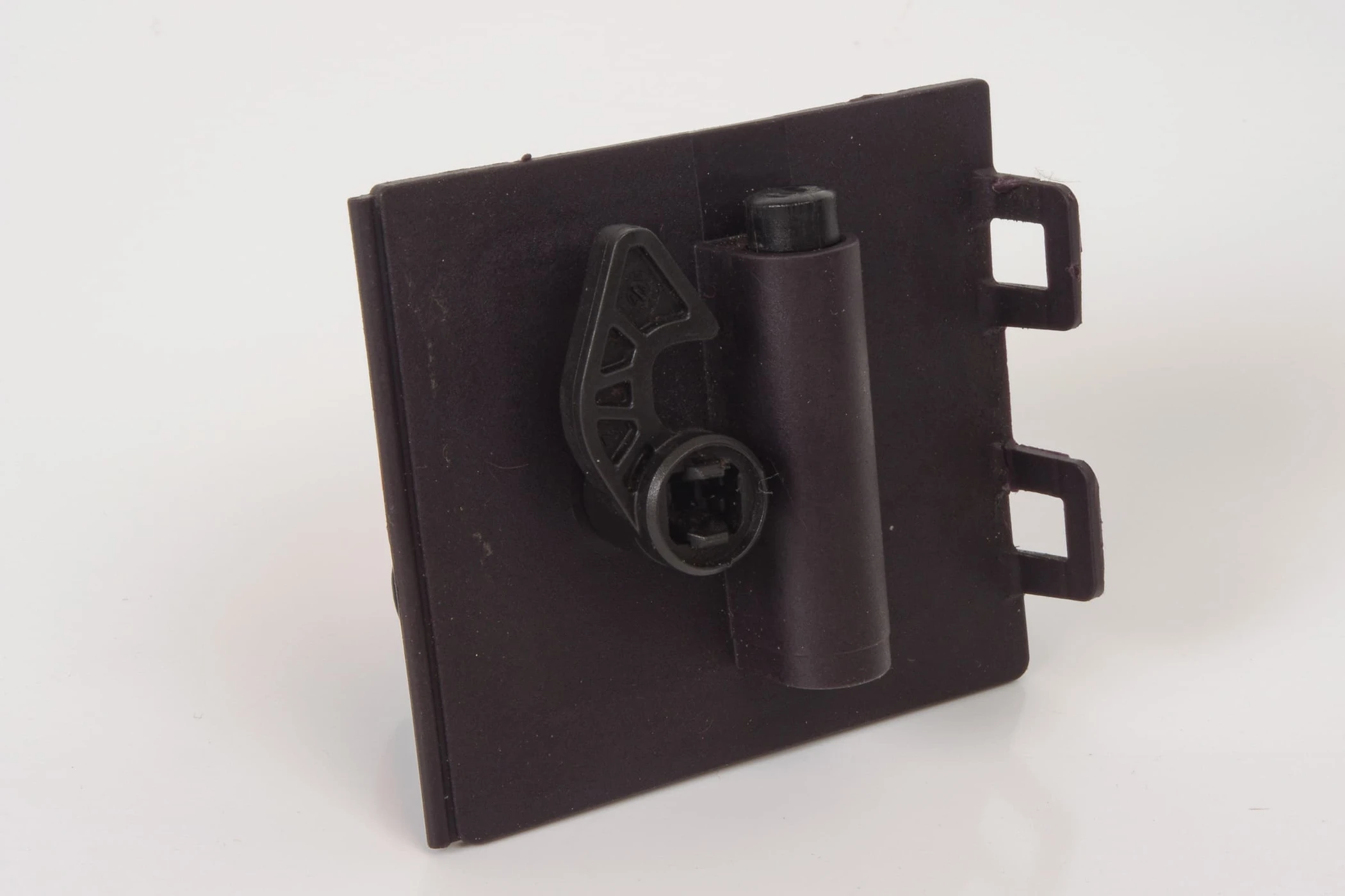 Mercedes 0008207703 Fuel Flap Locking Motor | W117 CLA X156 GLA W166 M X166...