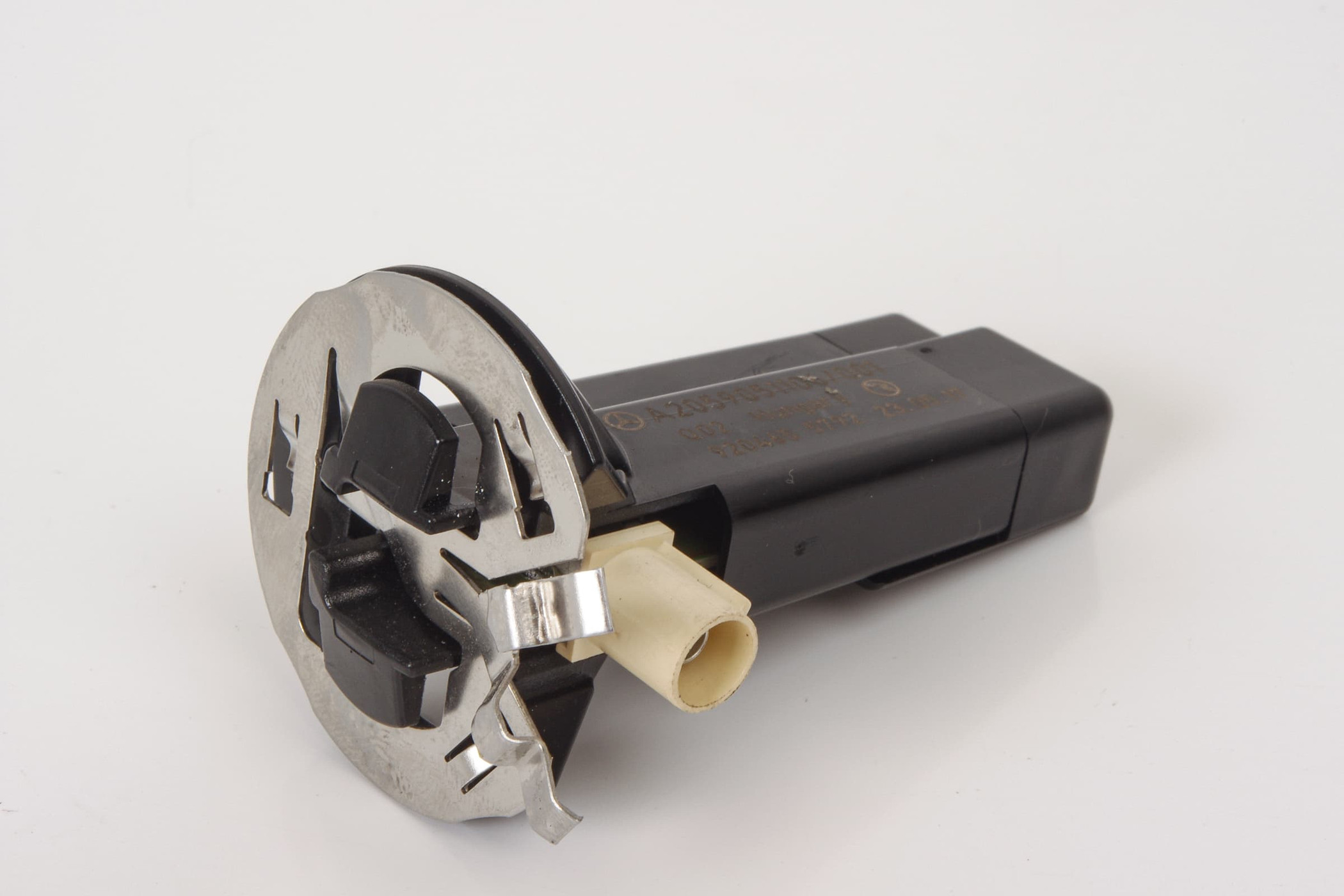 Mercedes 2059051106 Antenna Amplifier | W117 CLA C190 R190 GT W205 C C207...