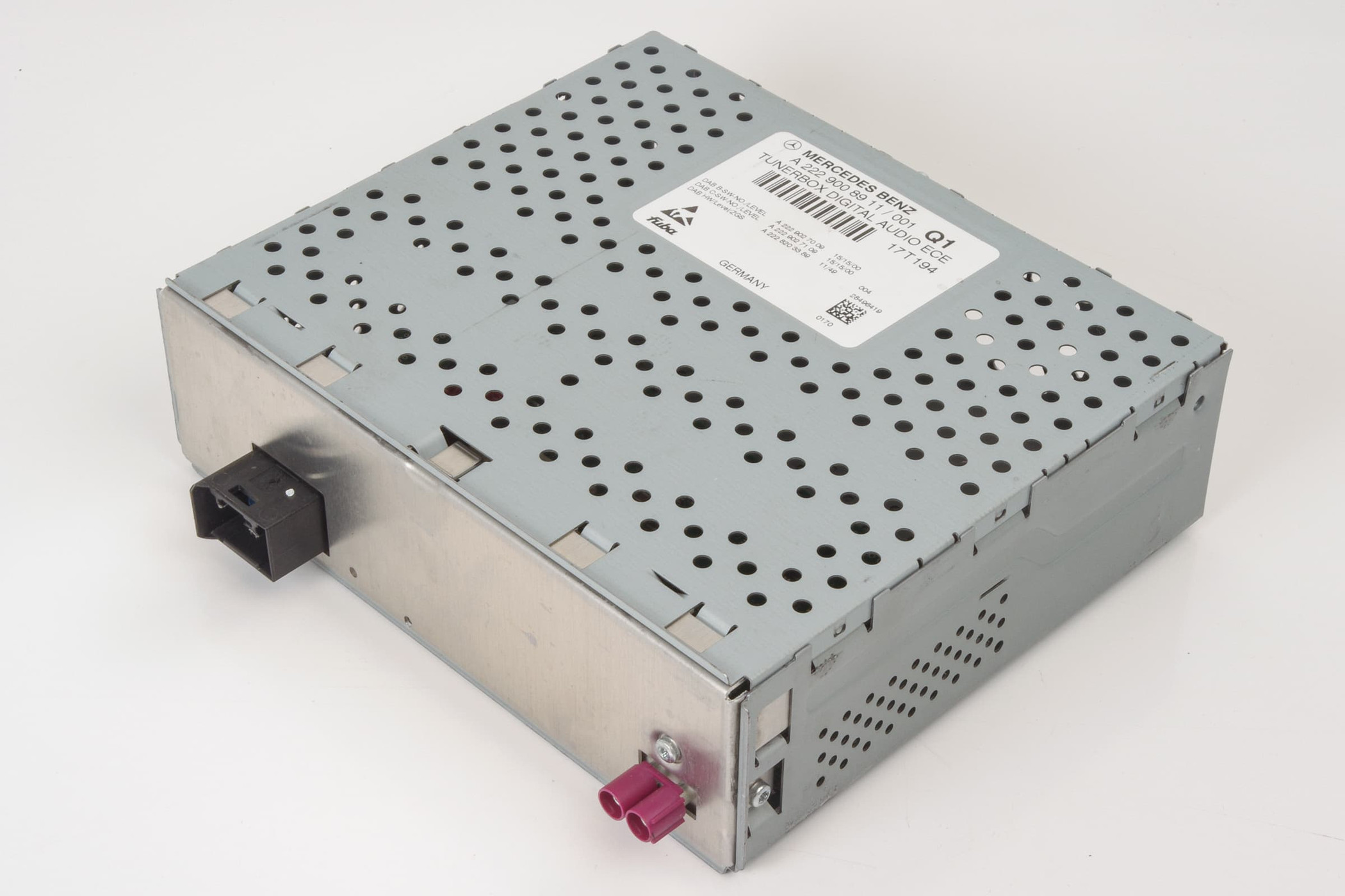 Mercedes 2229008911 Digital Tuner Control Unit | C190 R190 GT W205 C W213 E...
