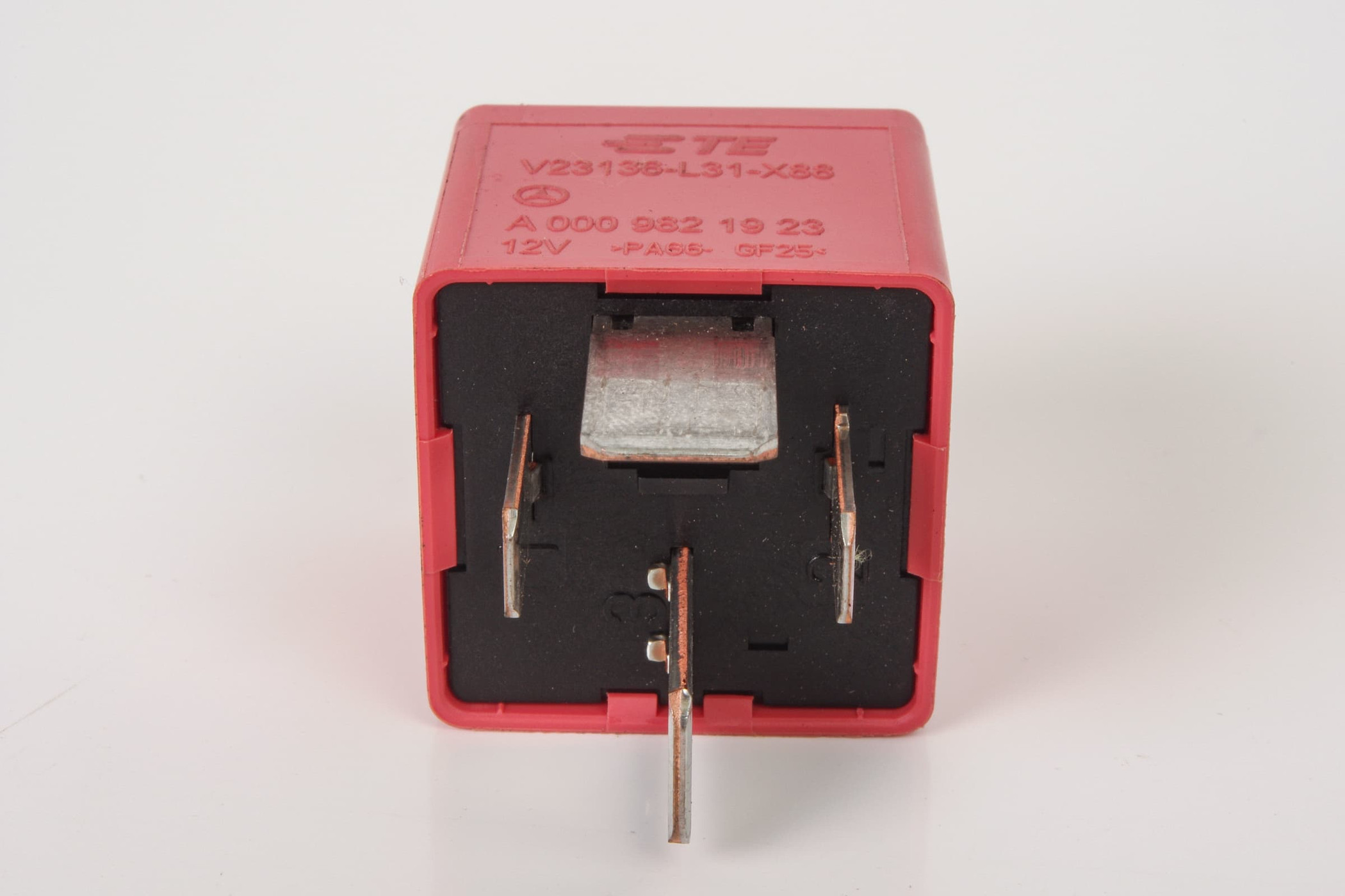 Mercedes 0009821923 Boot Relay | W205 C W213 C238 E W222 S