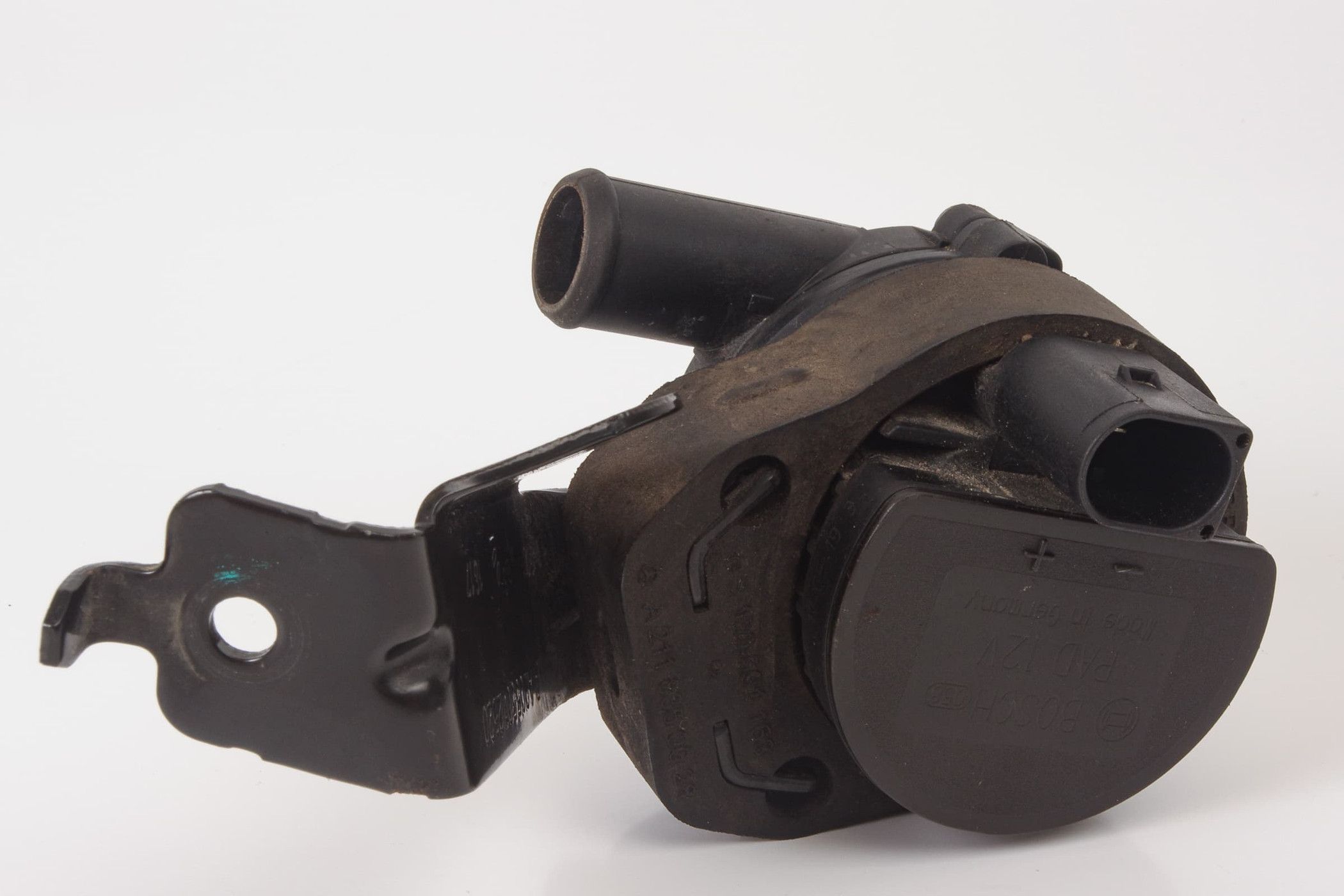 Mercedes 2048350364 Water Pump | W117 CLA X156 GLA R172 SLK W176 A W204 W205...