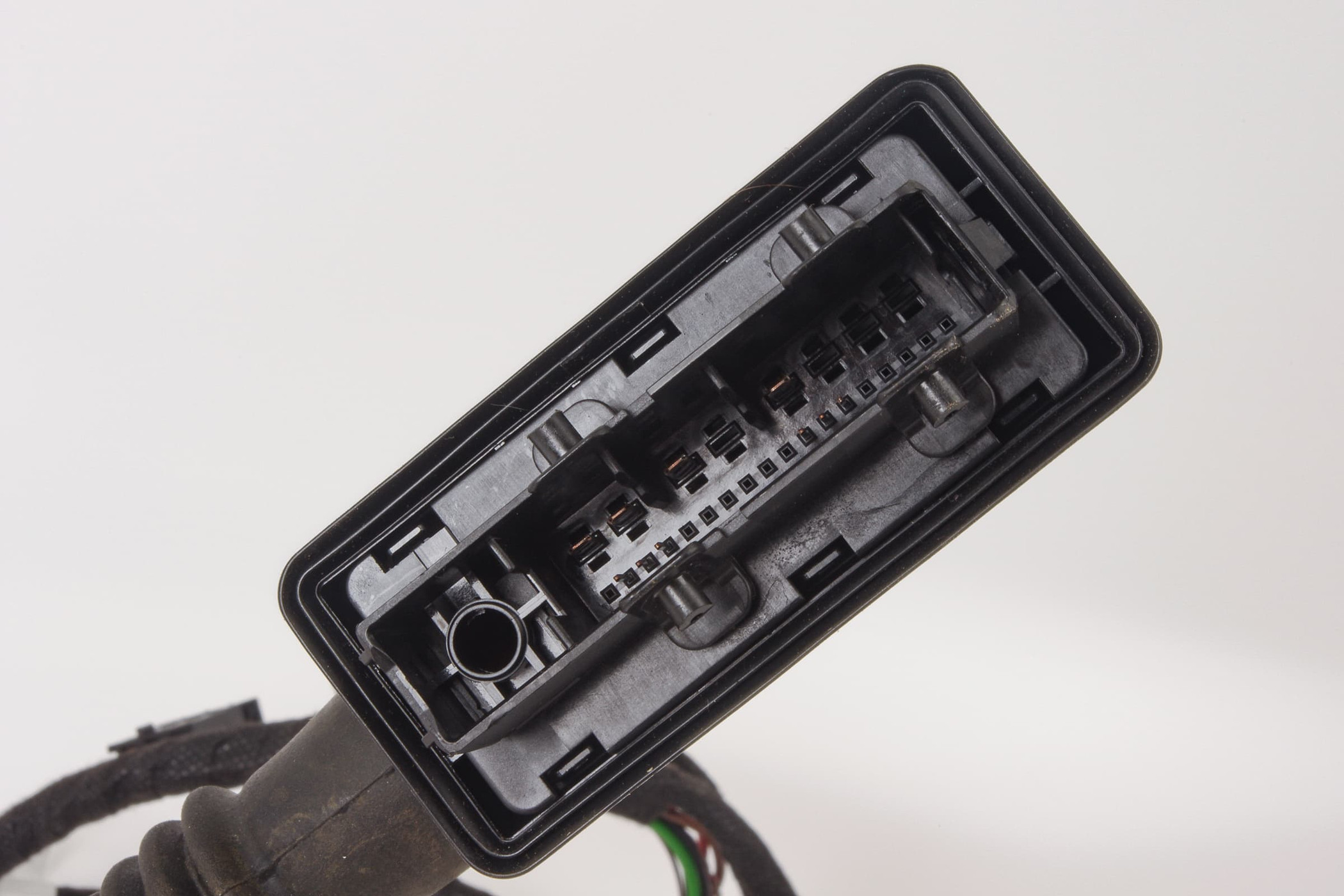 Mercedes 2055401442 Door Wiring Harness - Rear | W205 V205 S205 C205 A205 C